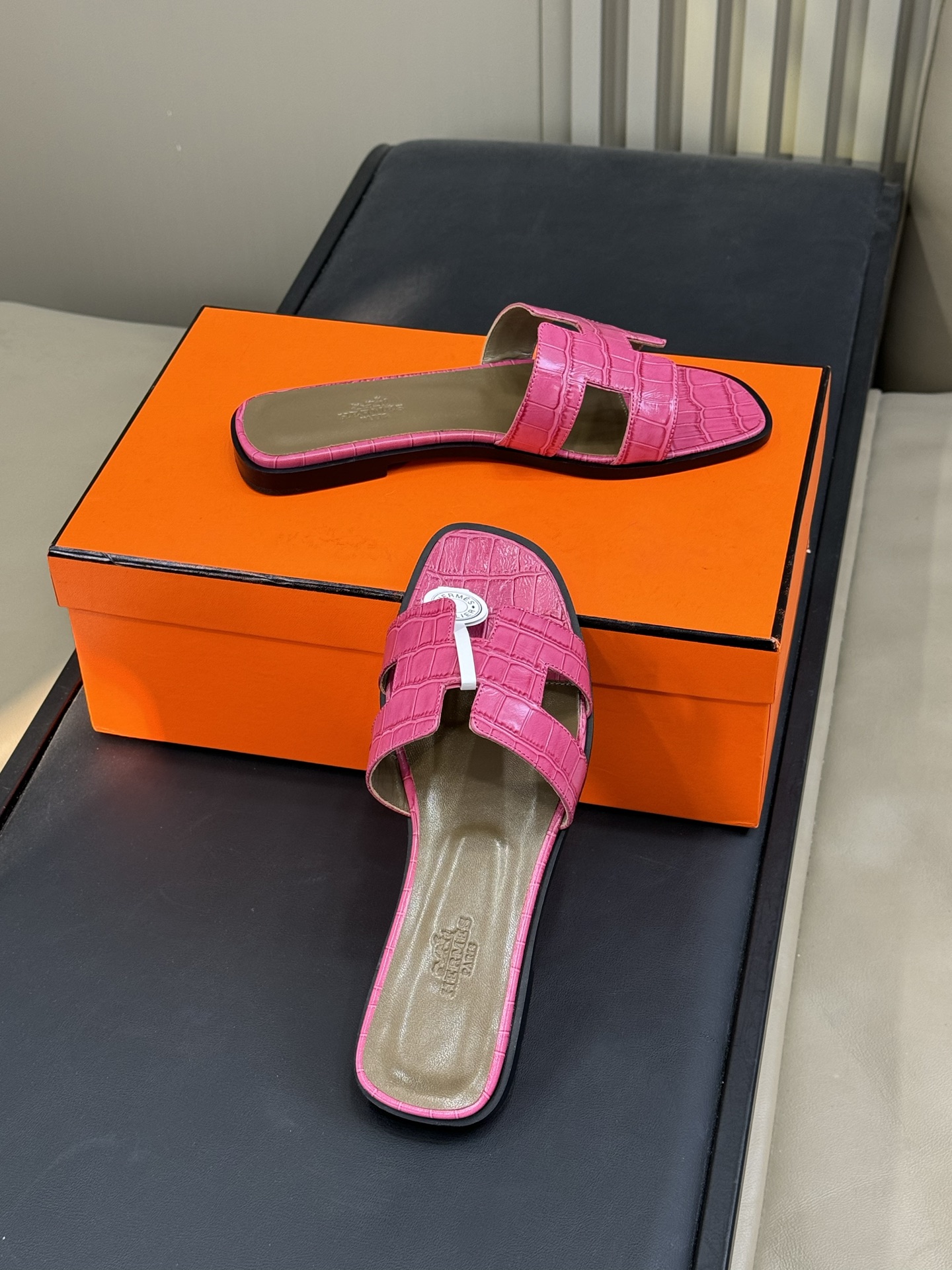 HERMES 00146