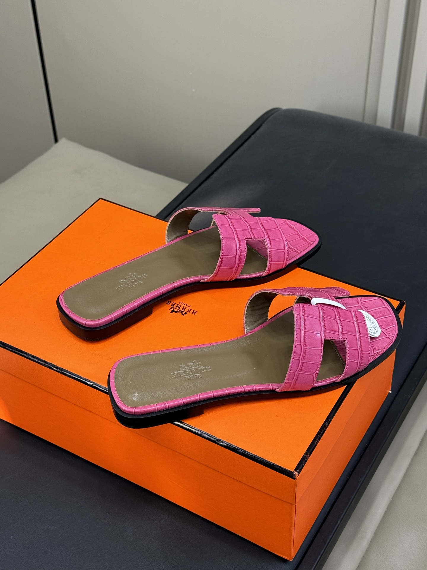HERMES 00146
