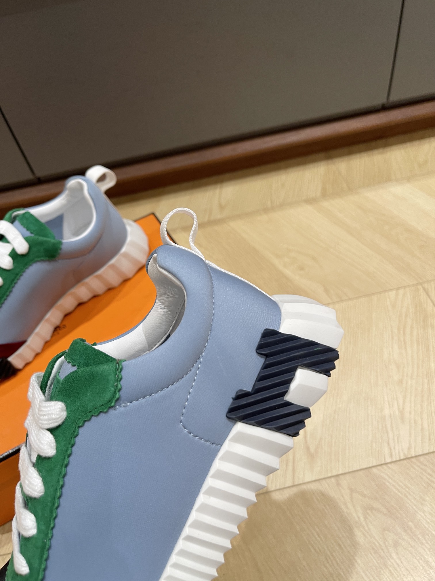 HERMES 00149