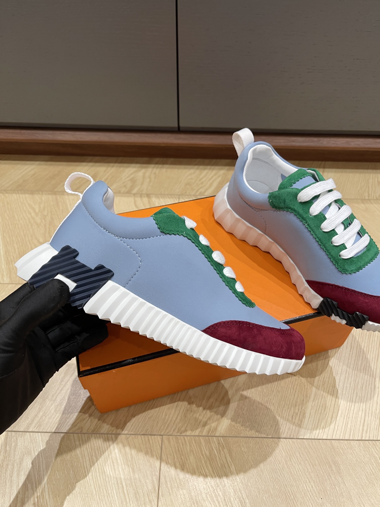 HERMES 00149