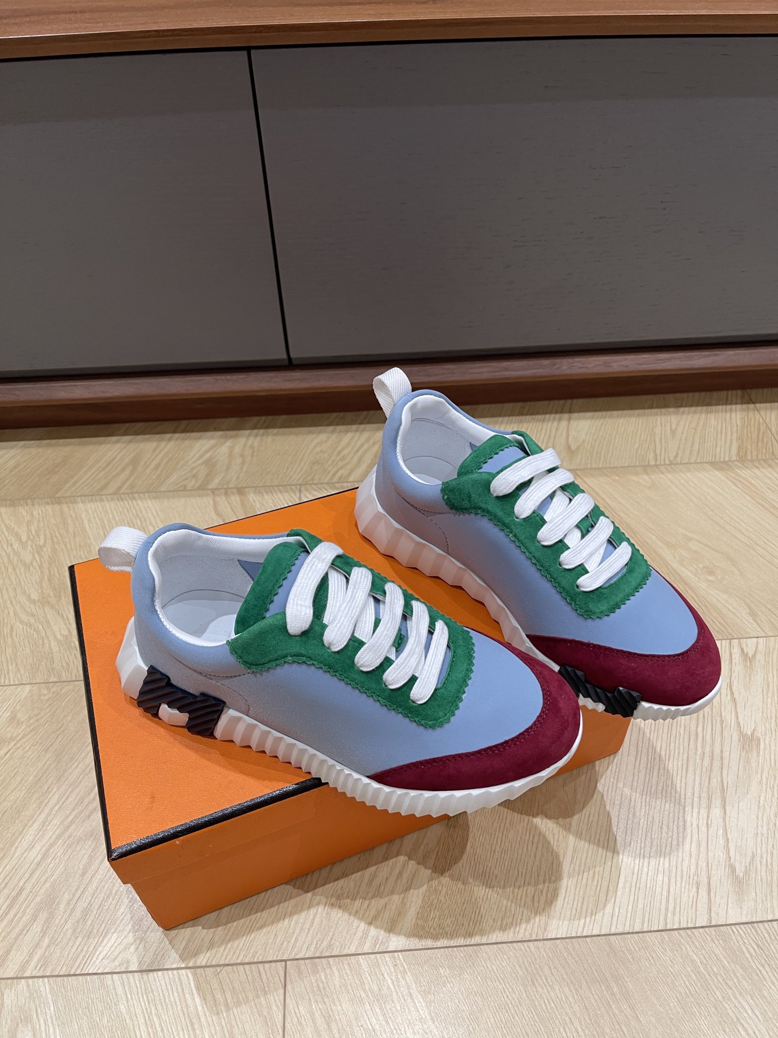 HERMES 00149