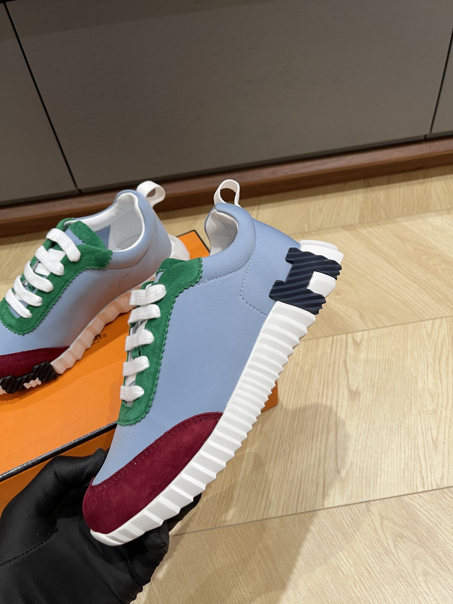 HERMES 00149