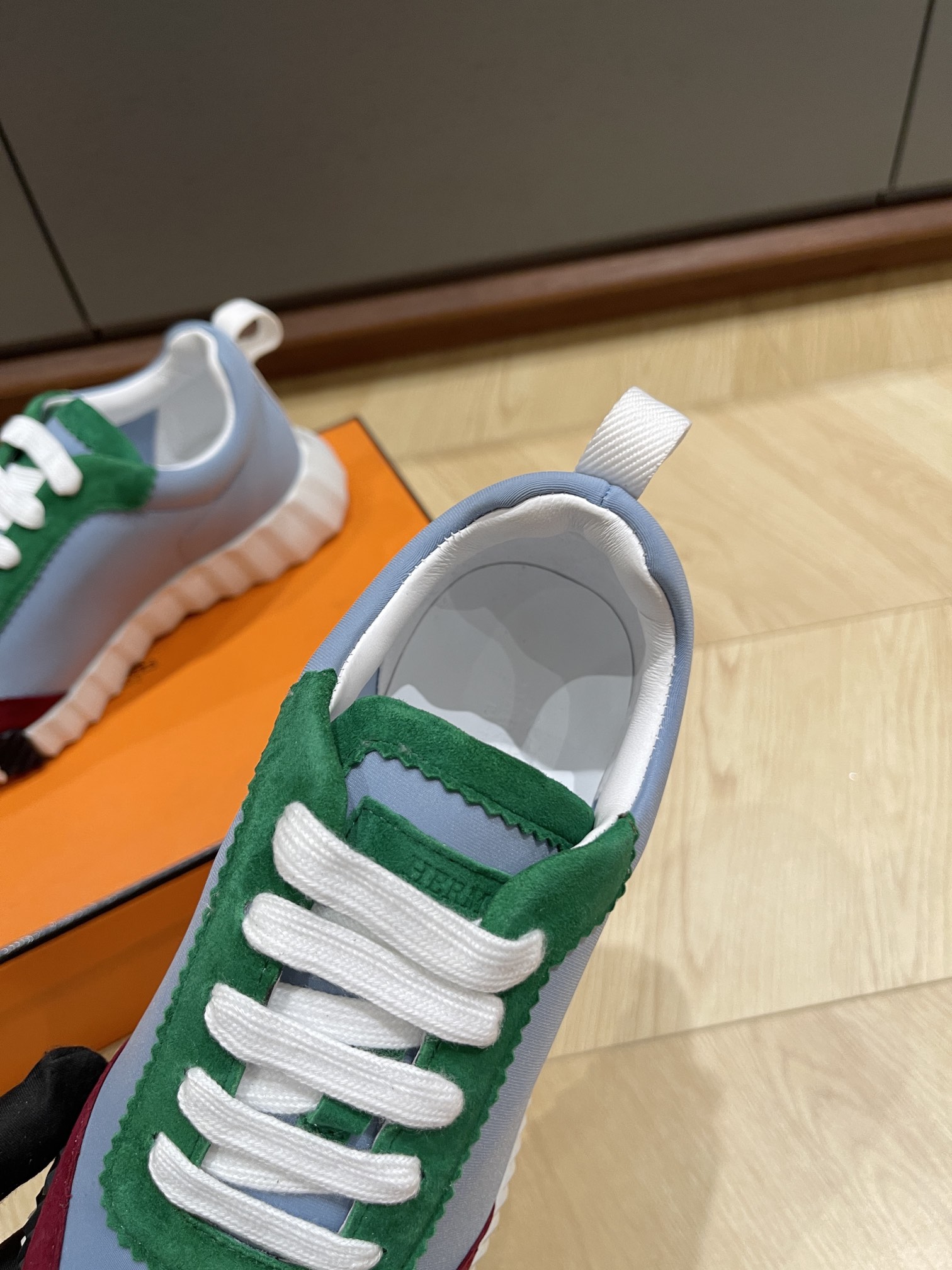 HERMES 00149