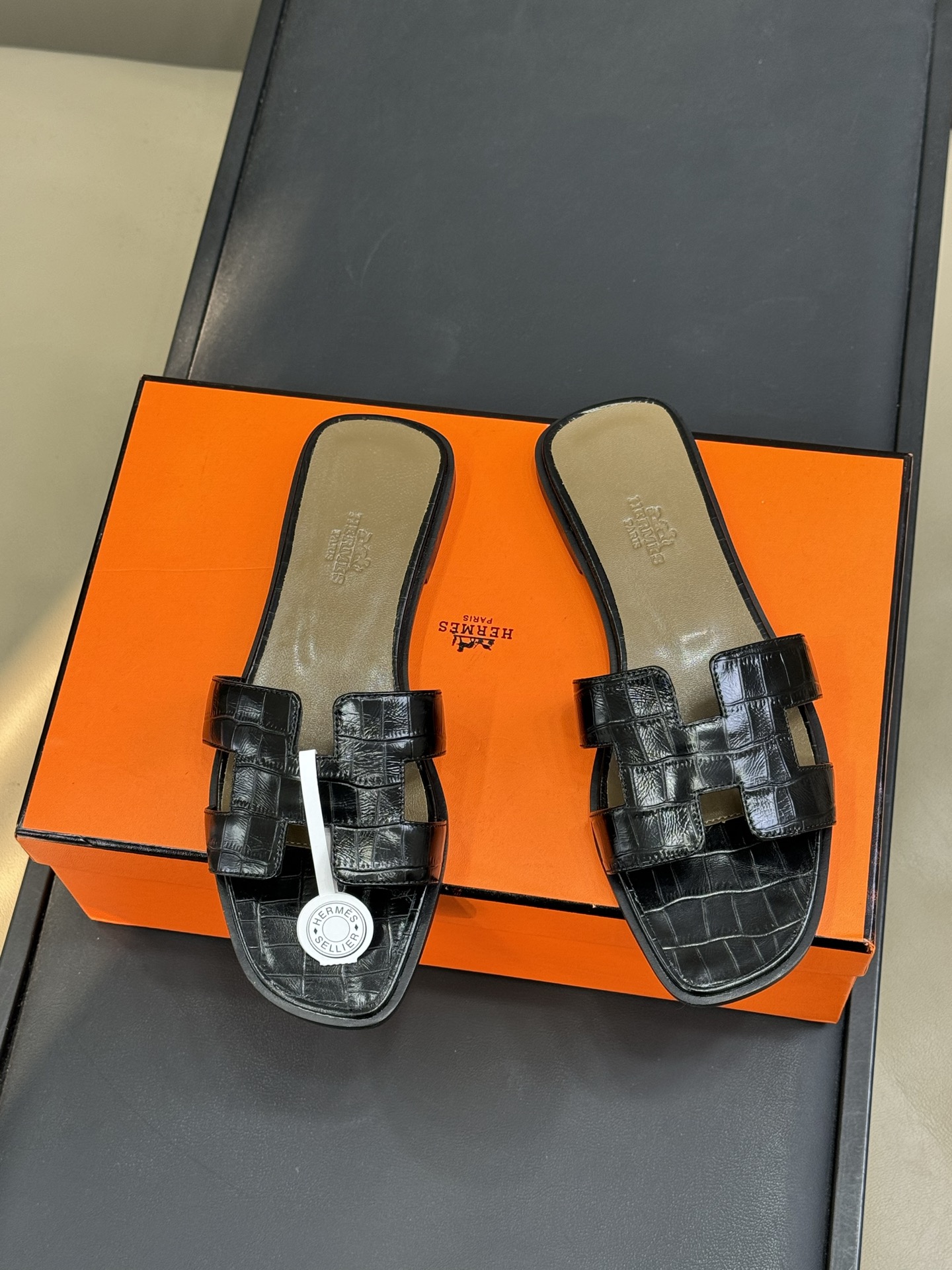 HERMES 00156