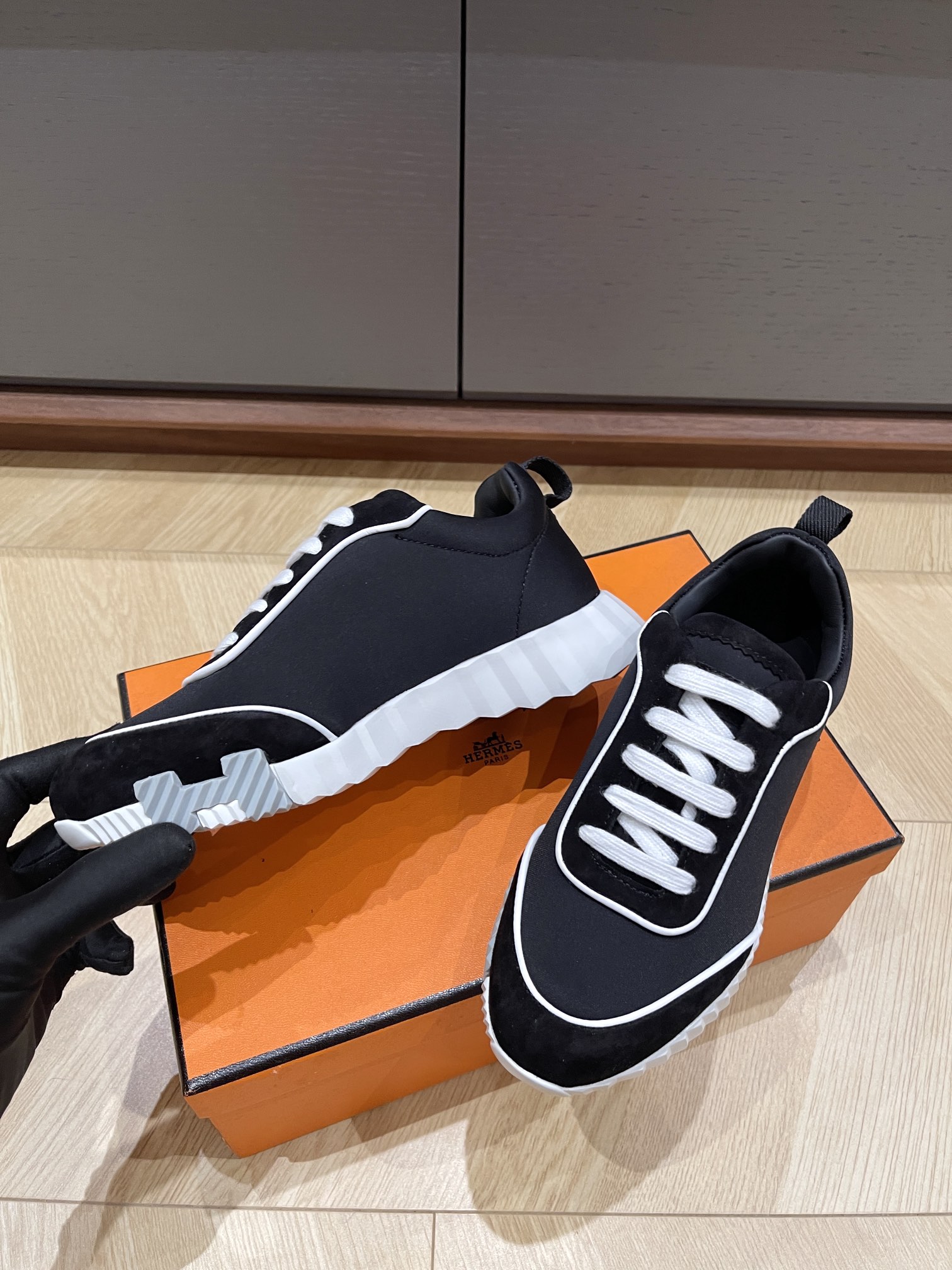 HERMES 00159