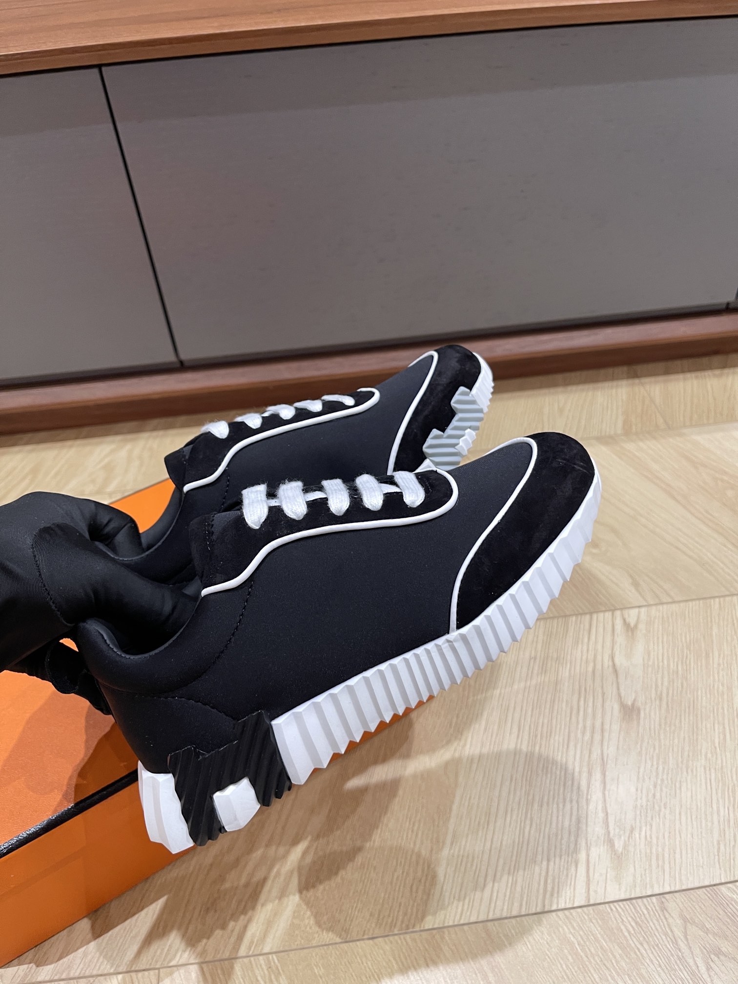 HERMES 00159