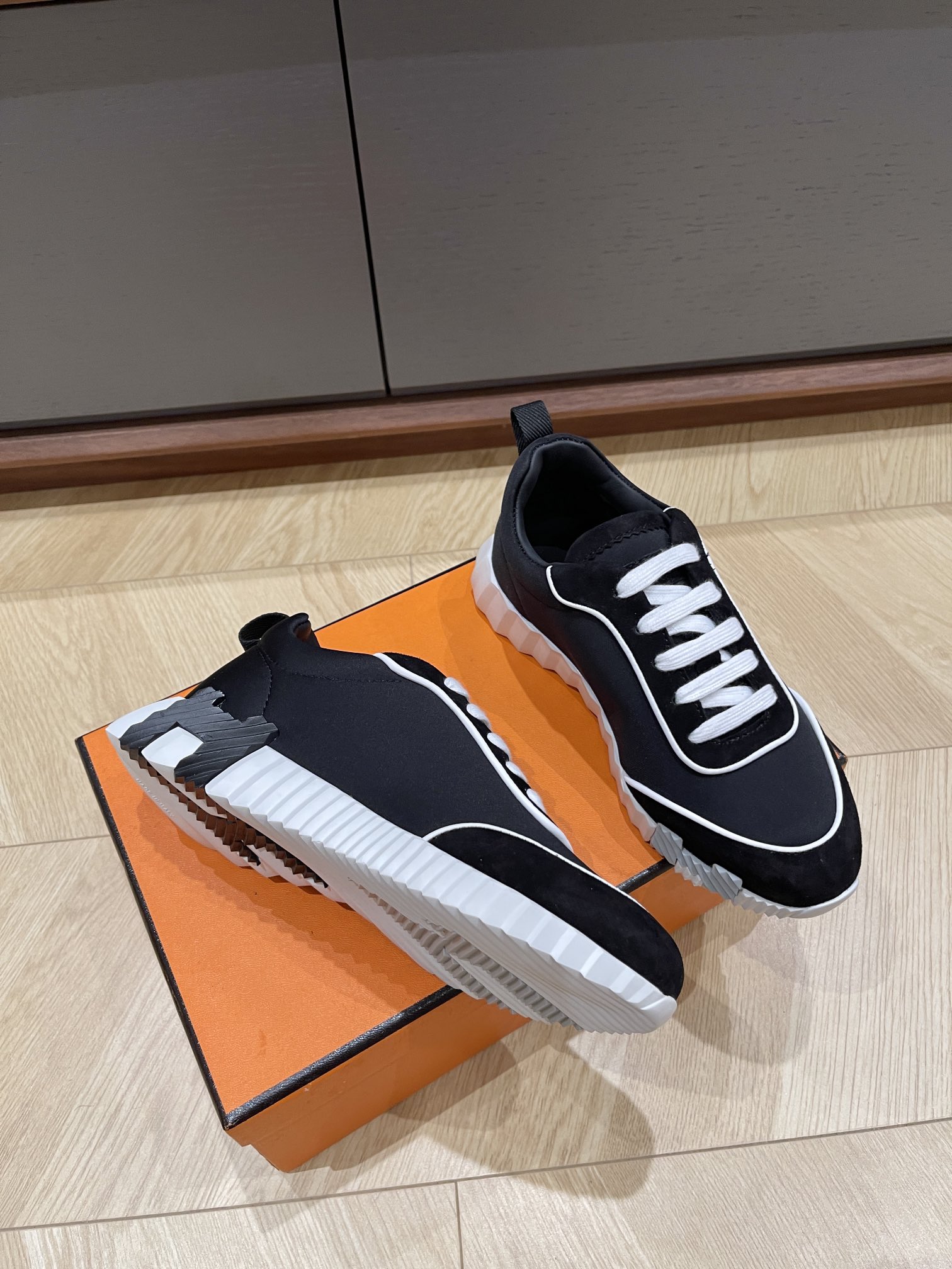 HERMES 00159