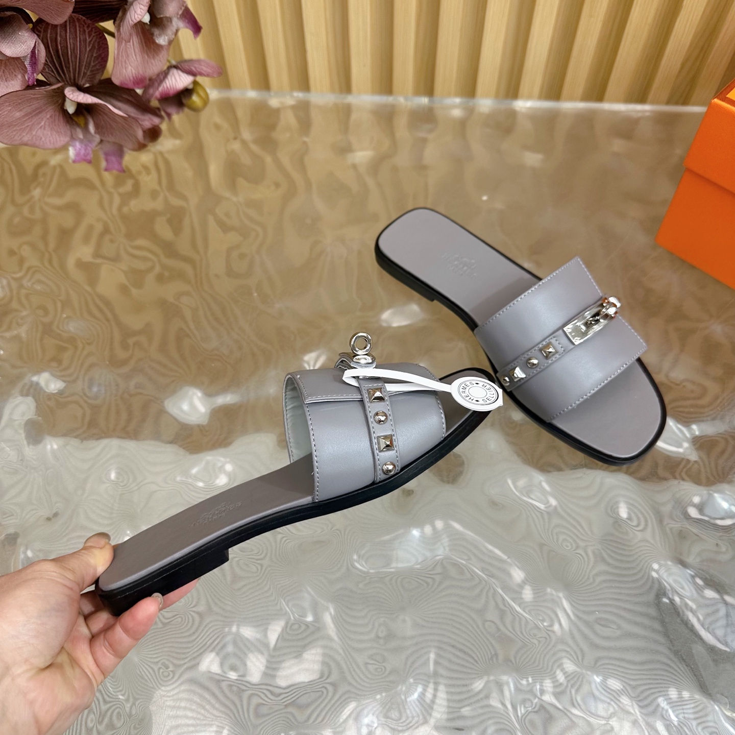 HERMES 00159