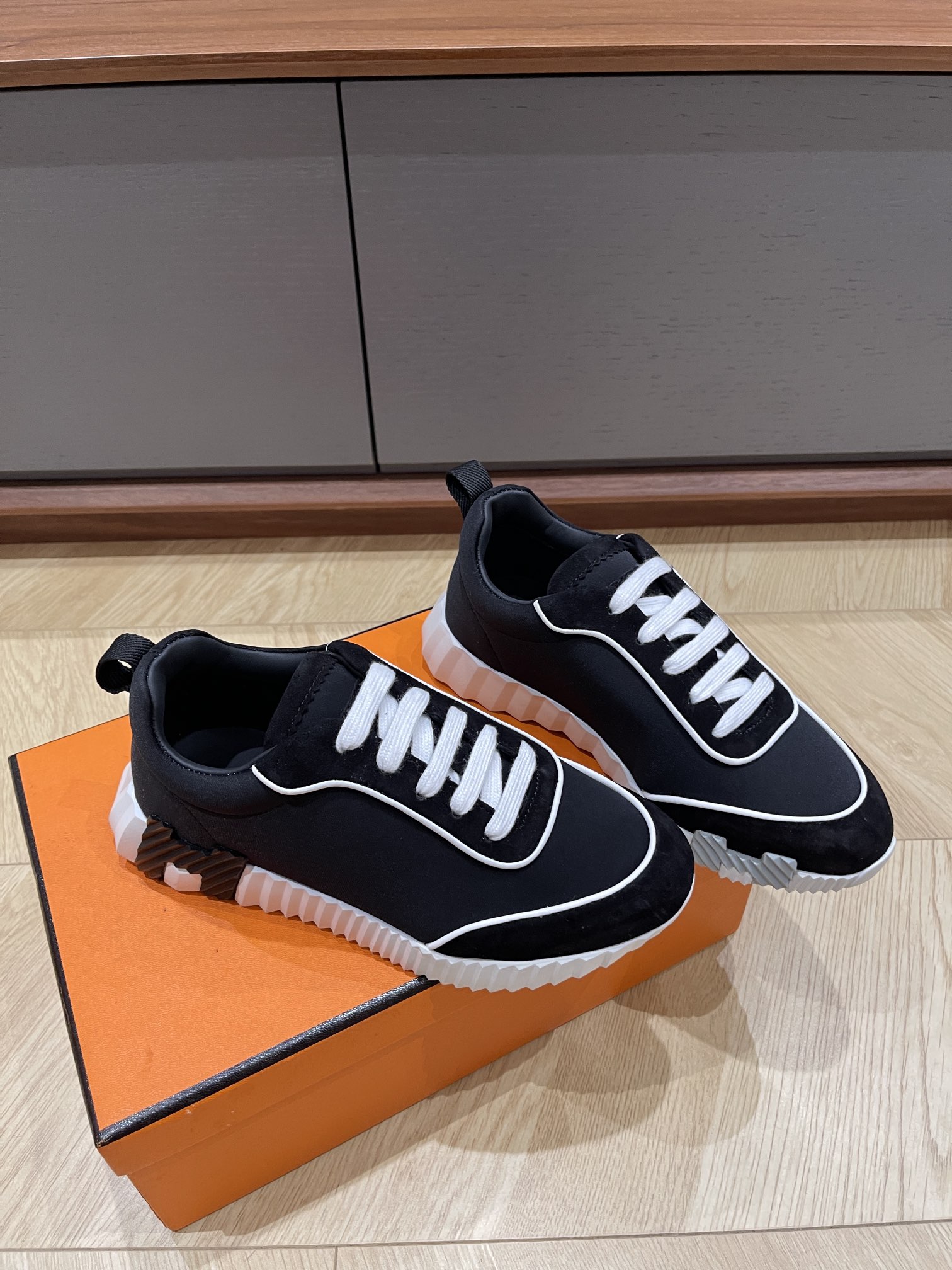 HERMES 00159