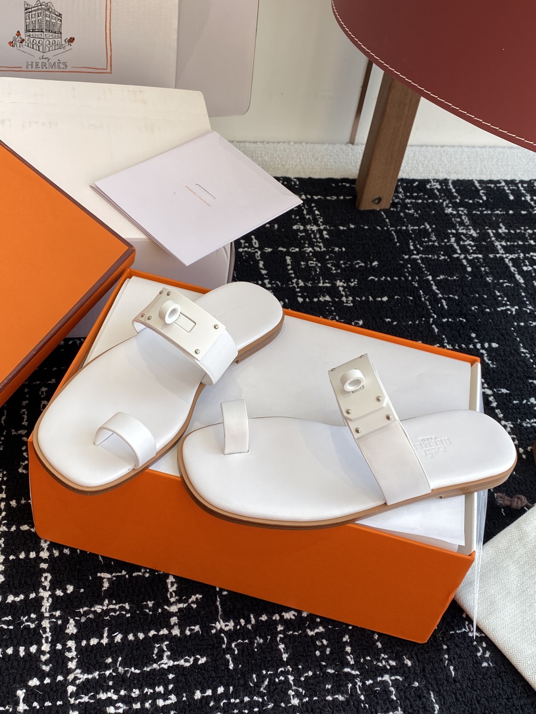 HERMES 00166