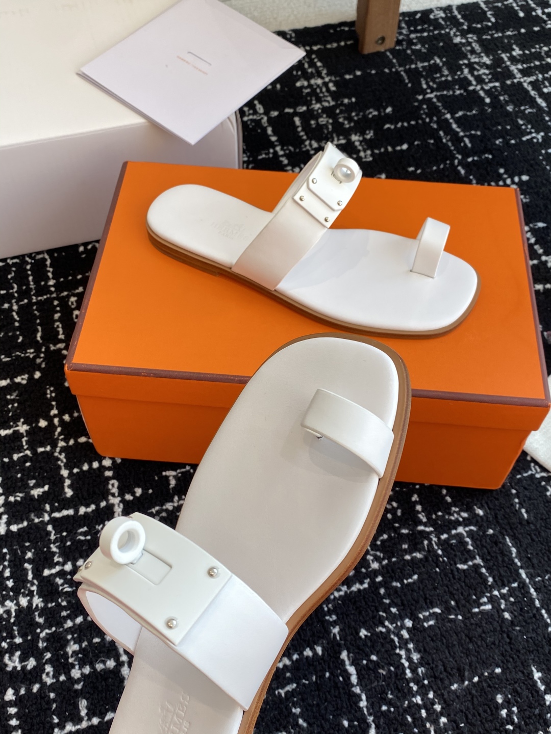 HERMES 00166