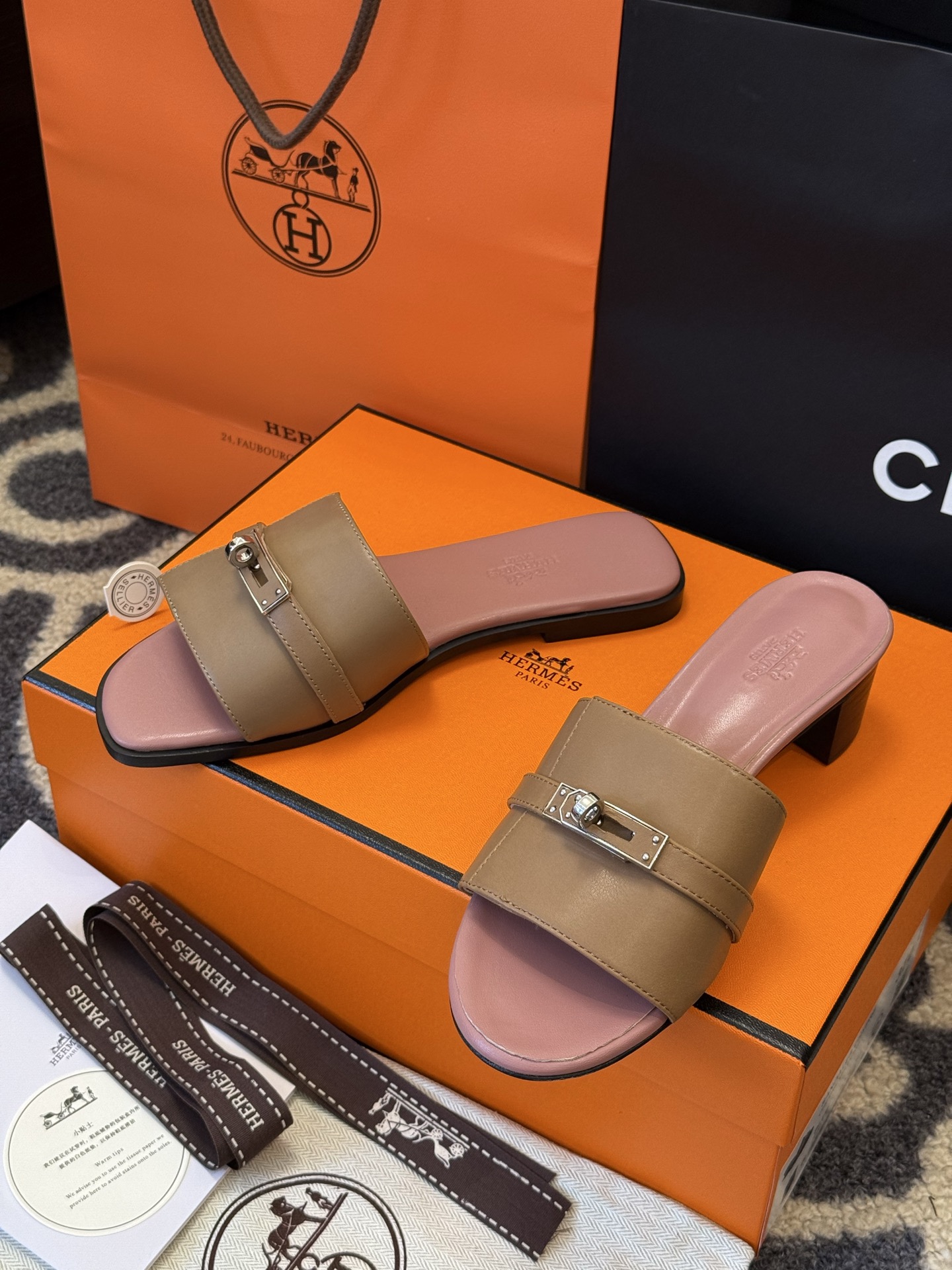 HERMES 00169 HERMES 00169