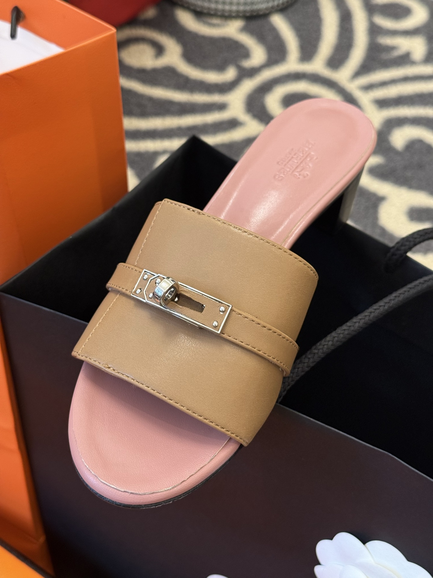 HERMES 00169 HERMES 00169