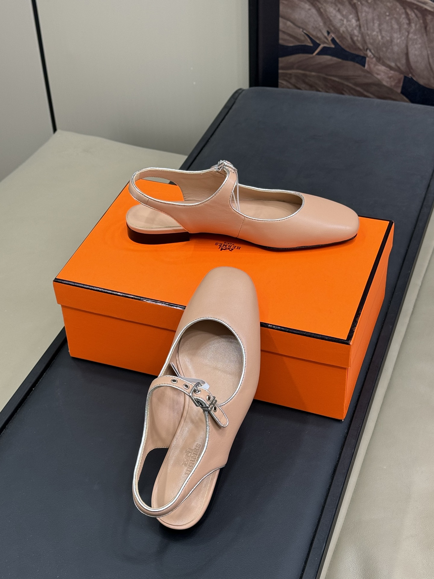 HERMES 00169