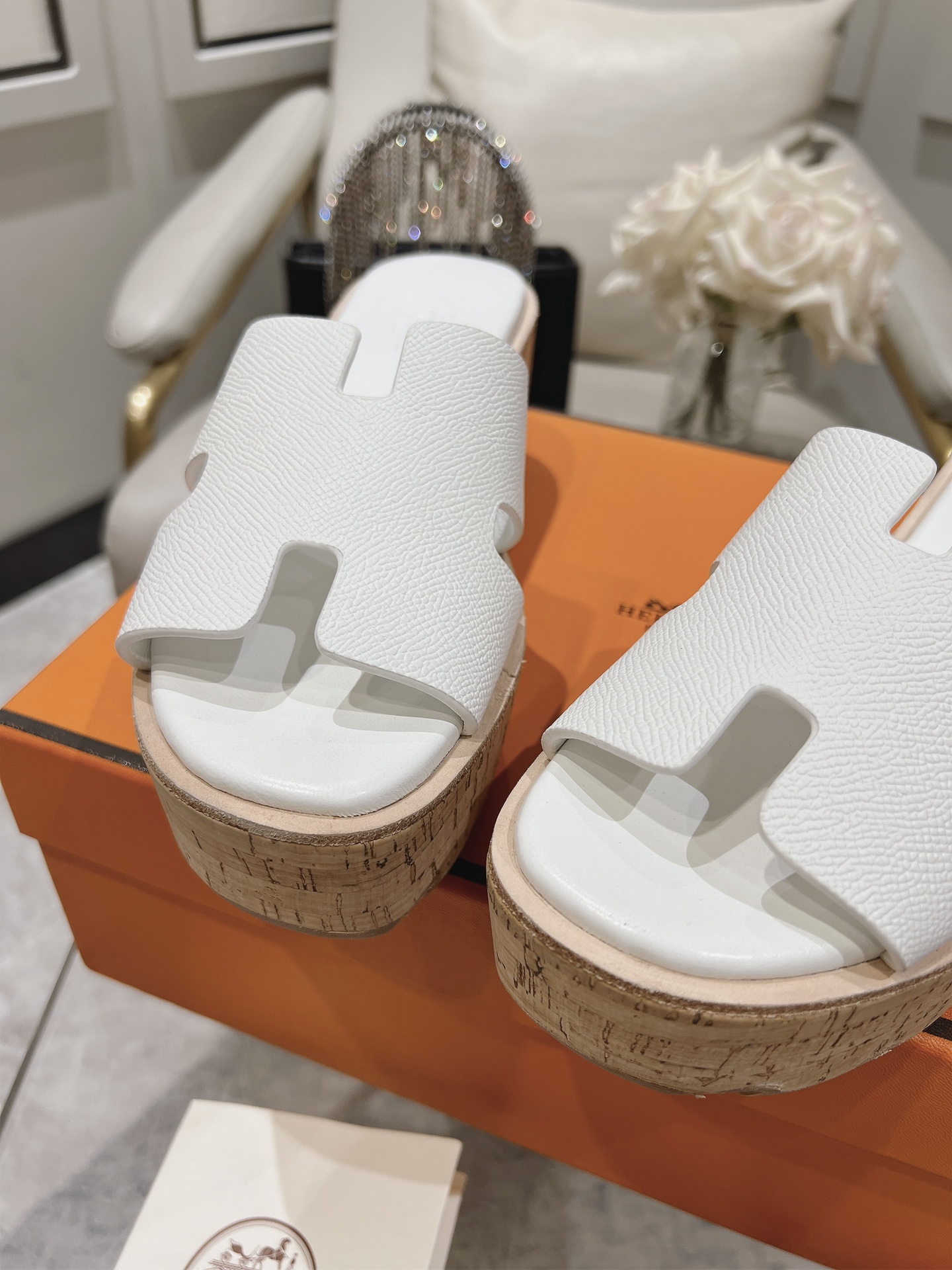HERMES 00179 Hermes White Leather Eze Wedge Sandals Size