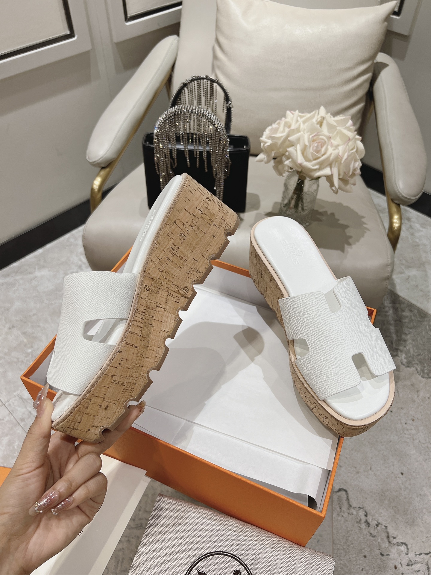 HERMES 00179 Hermes White Leather Eze Wedge Sandals Size