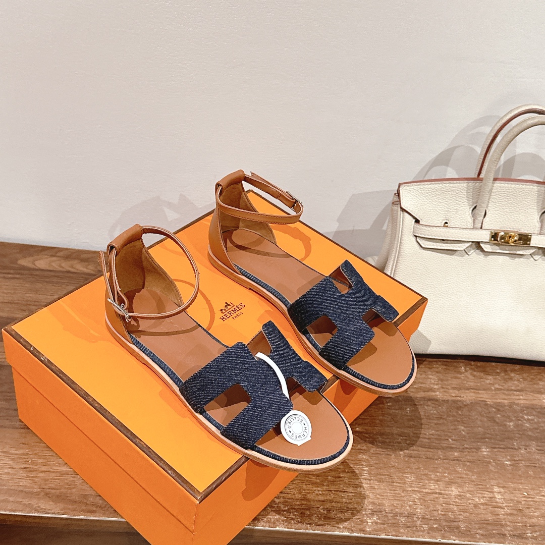 HERMES 00179 HERMES 00179
