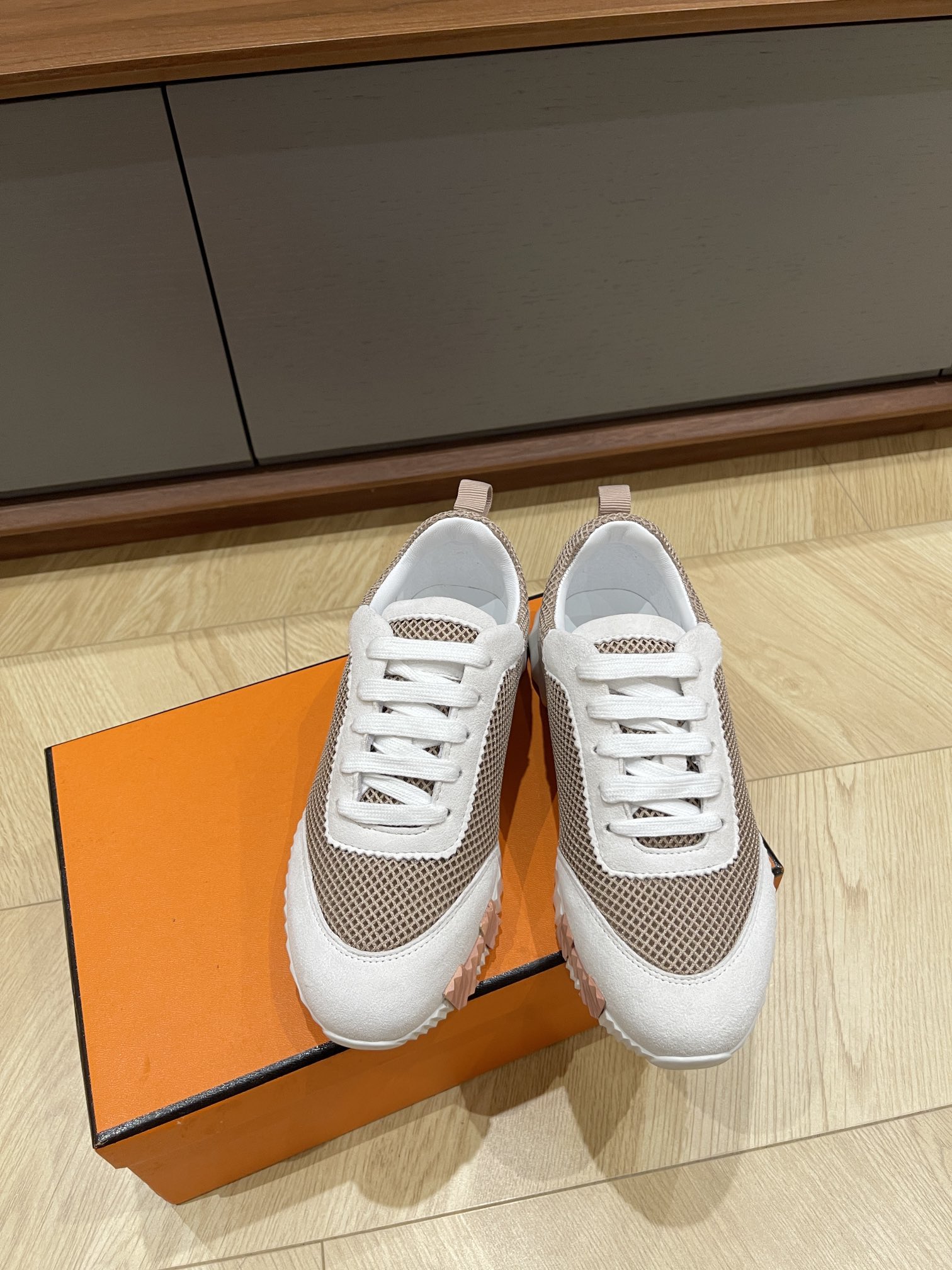 HERMES 00179 HERMES 00179