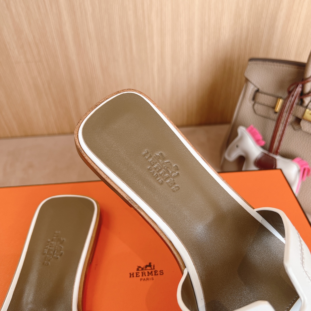 HERMES 00179 HERMES 00179