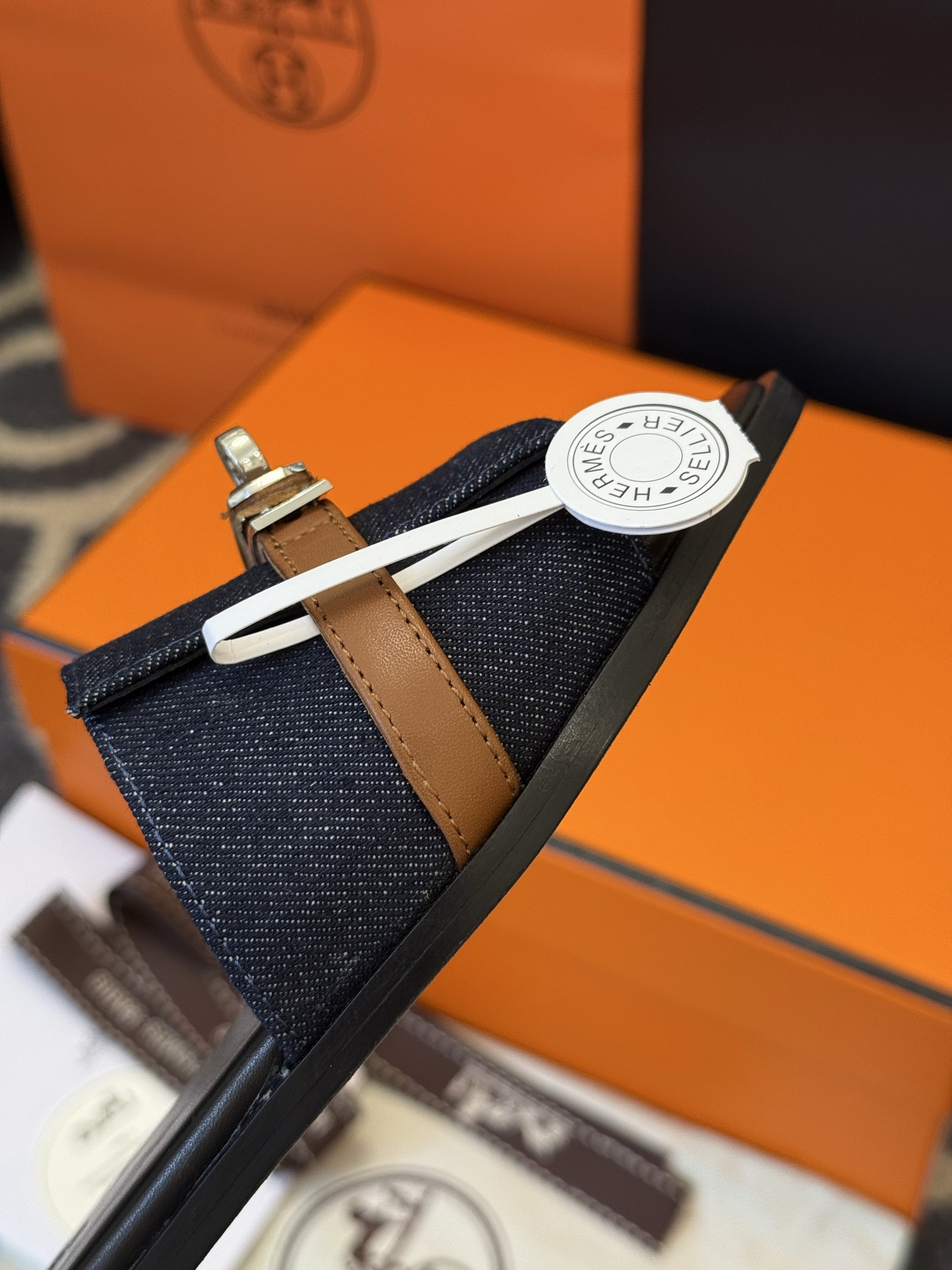 HERMES  00188