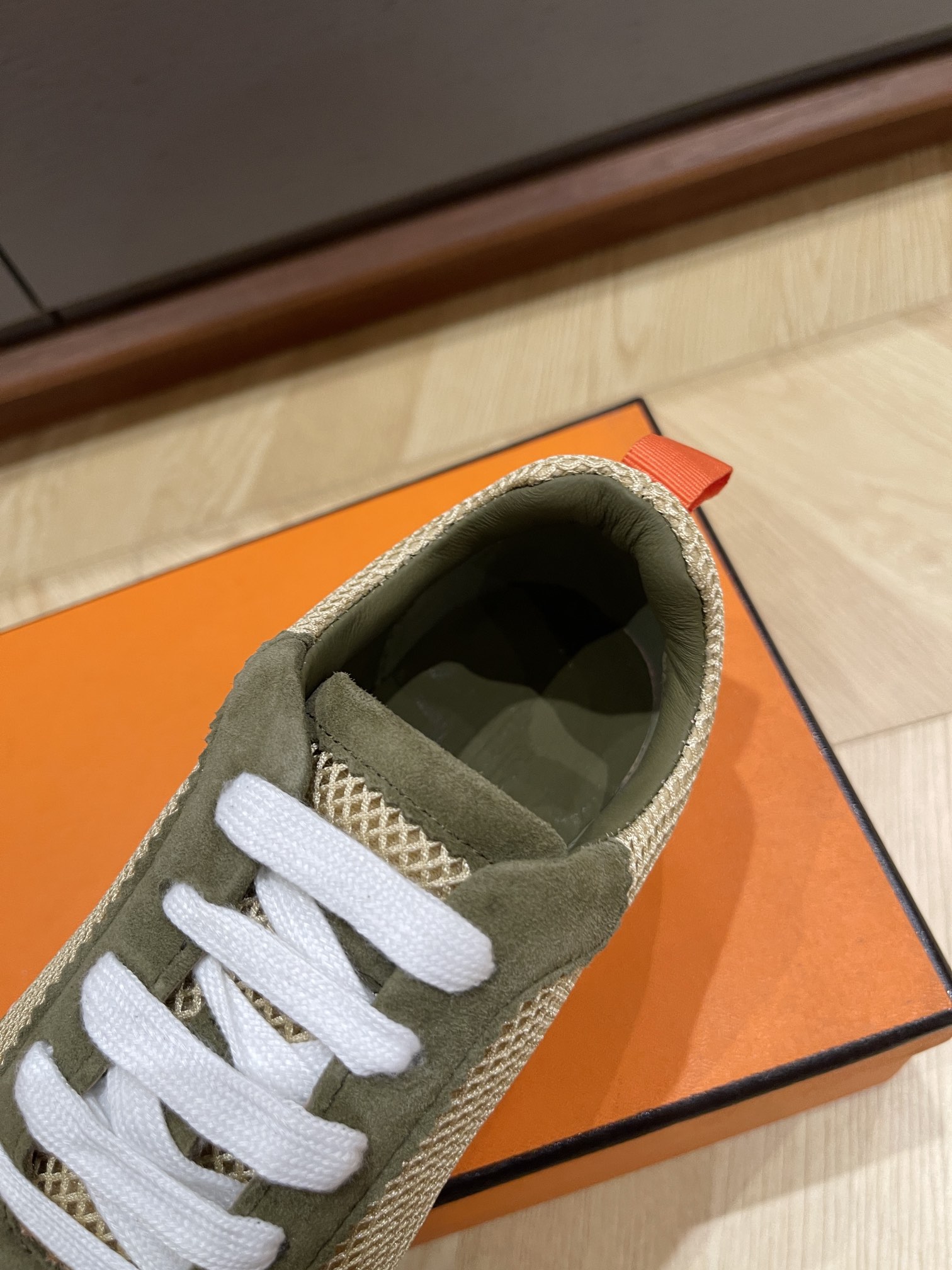 HERMES 00189 HERMES 00189