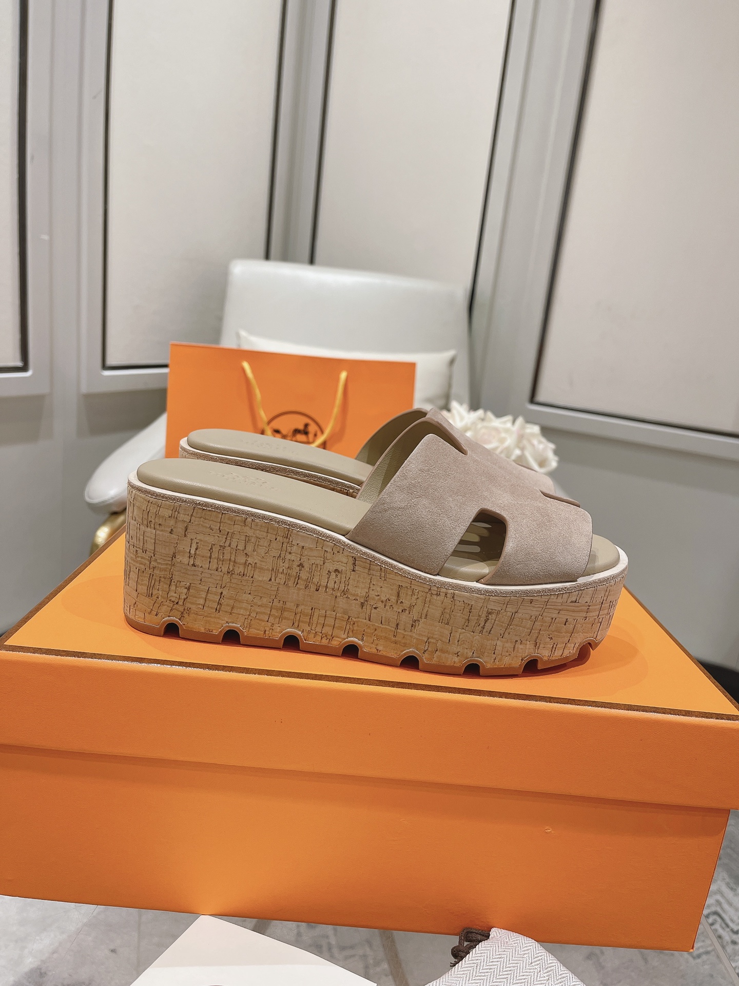 HERMES  00189