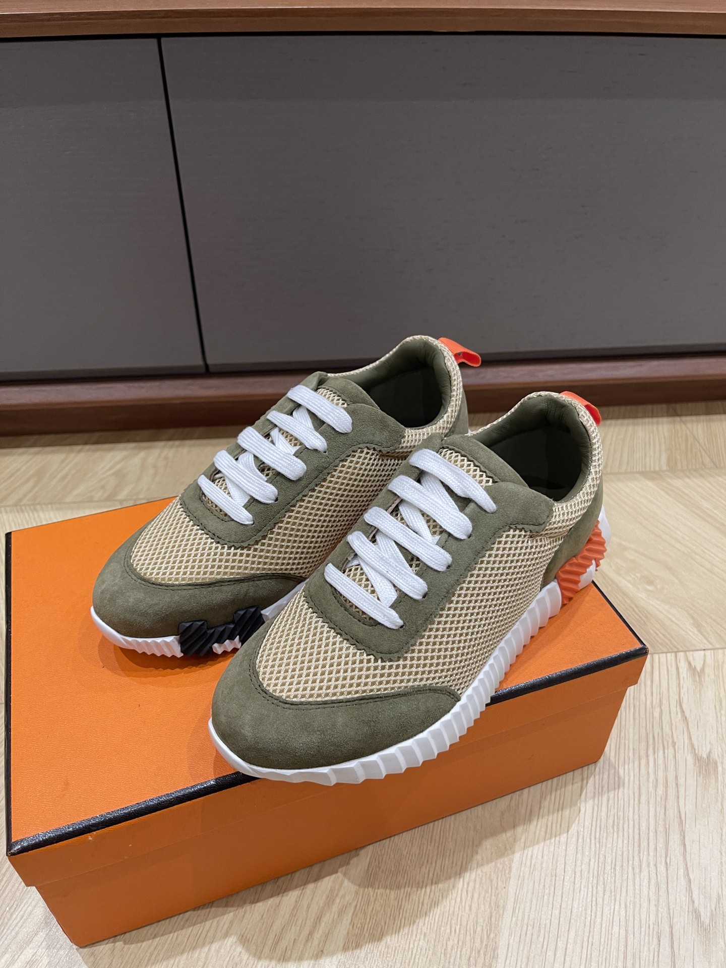 HERMES 00189 HERMES 00189