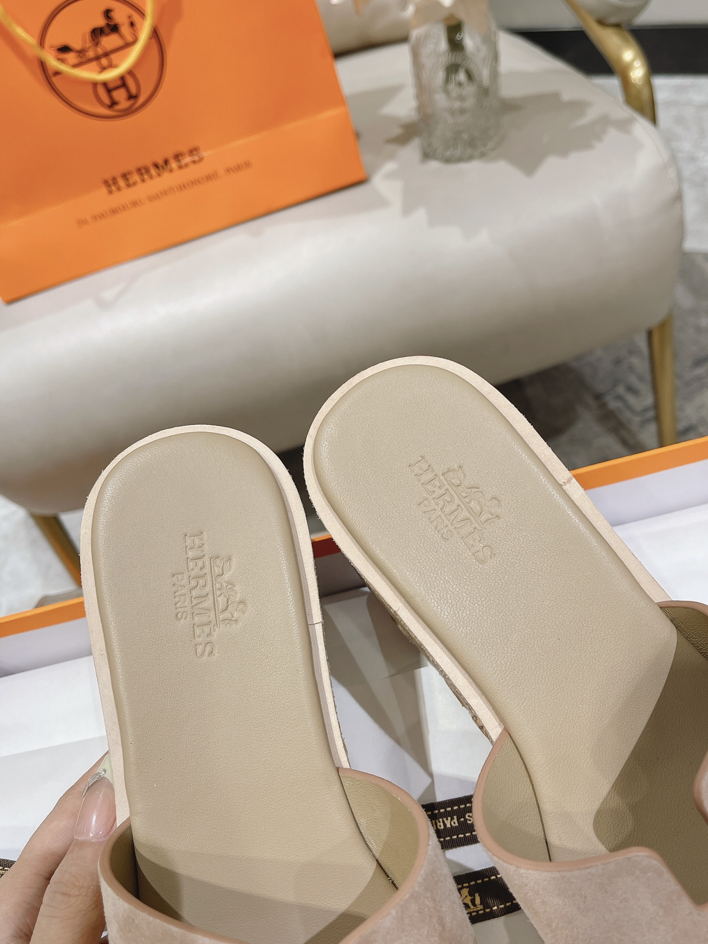 HERMES  00189