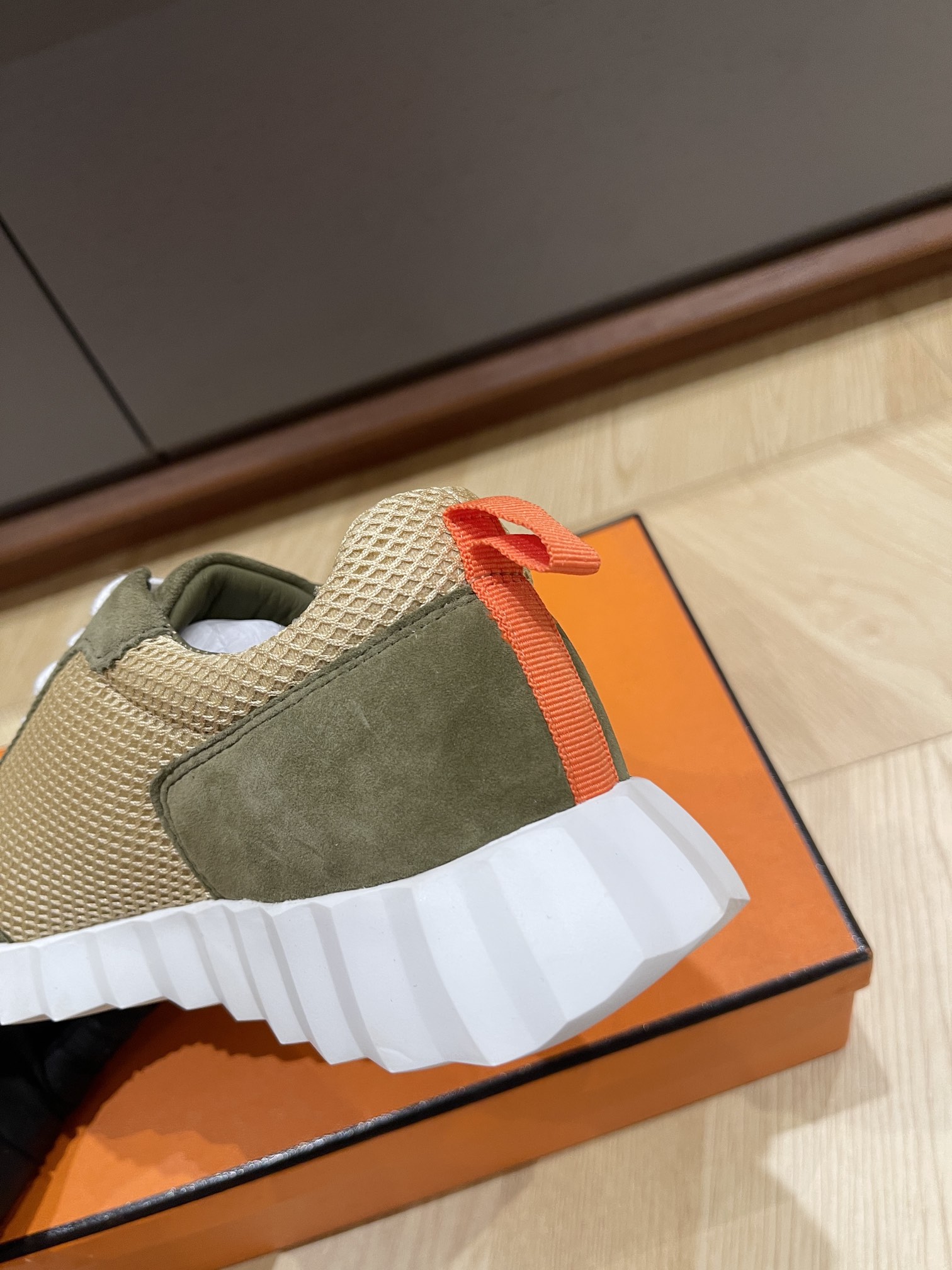 HERMES 00189 HERMES 00189