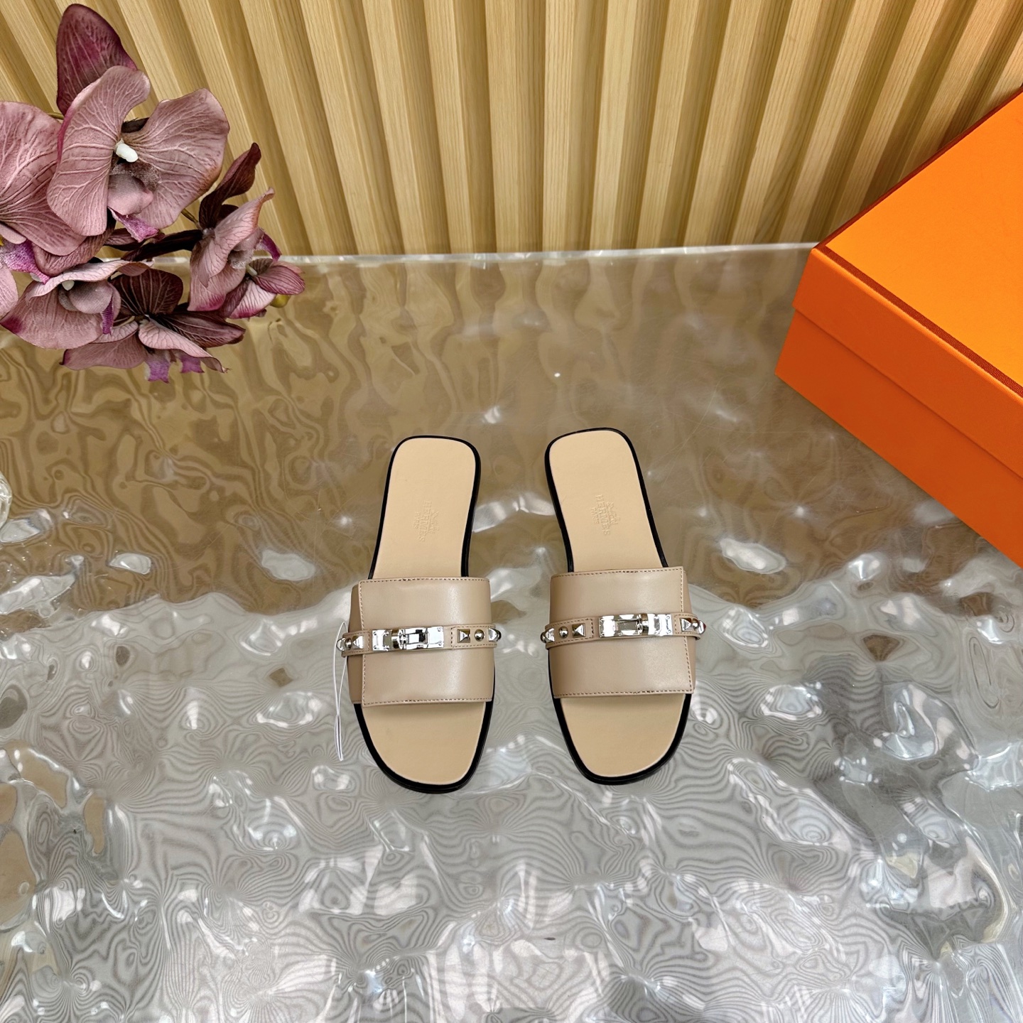 HERMES 00199