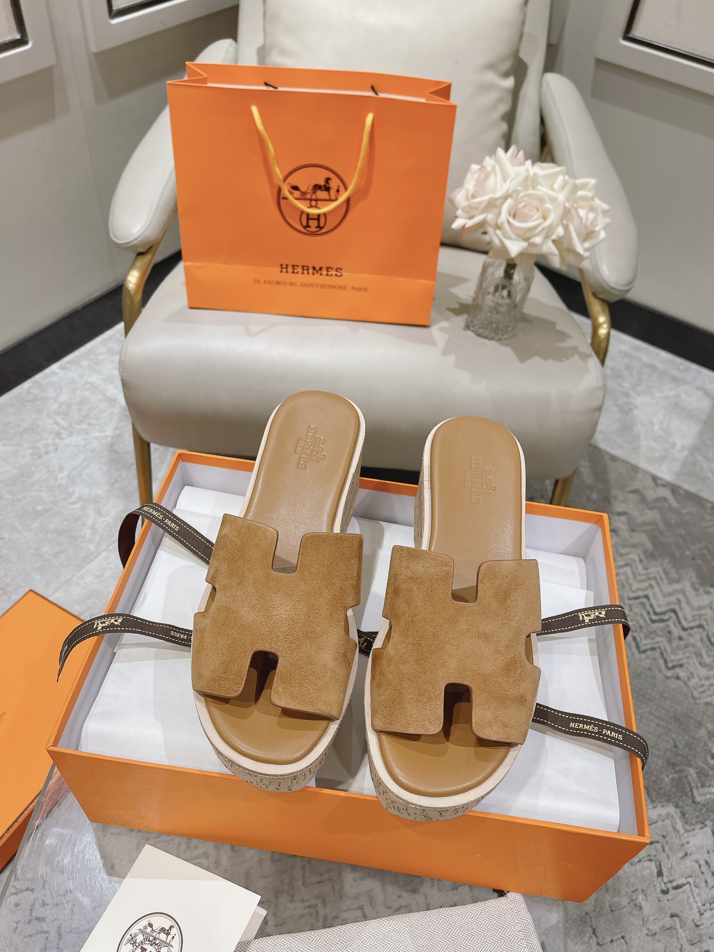Hermès Eze 30 Leather Sandal Brown | Women’s