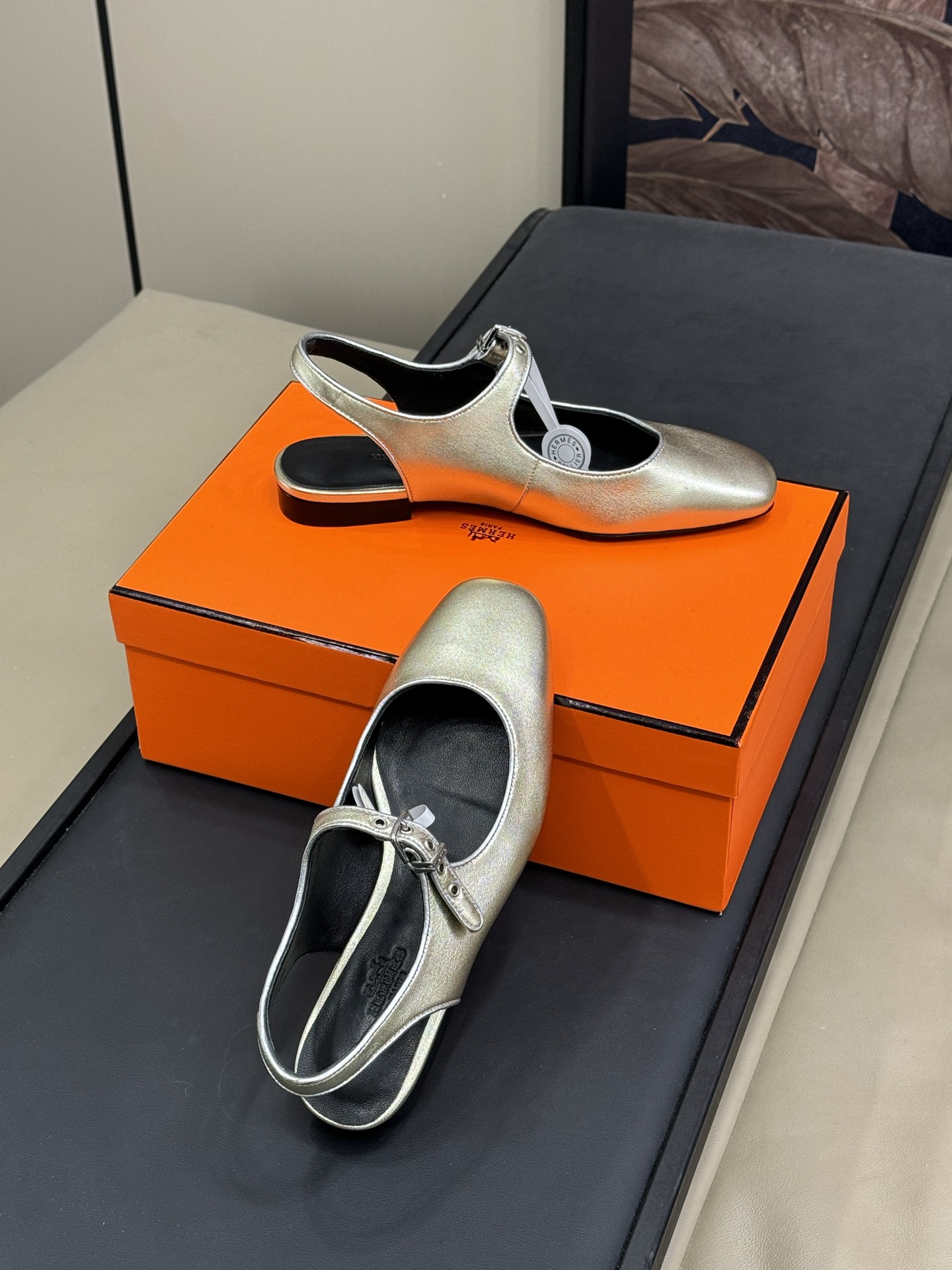HERMES 00199