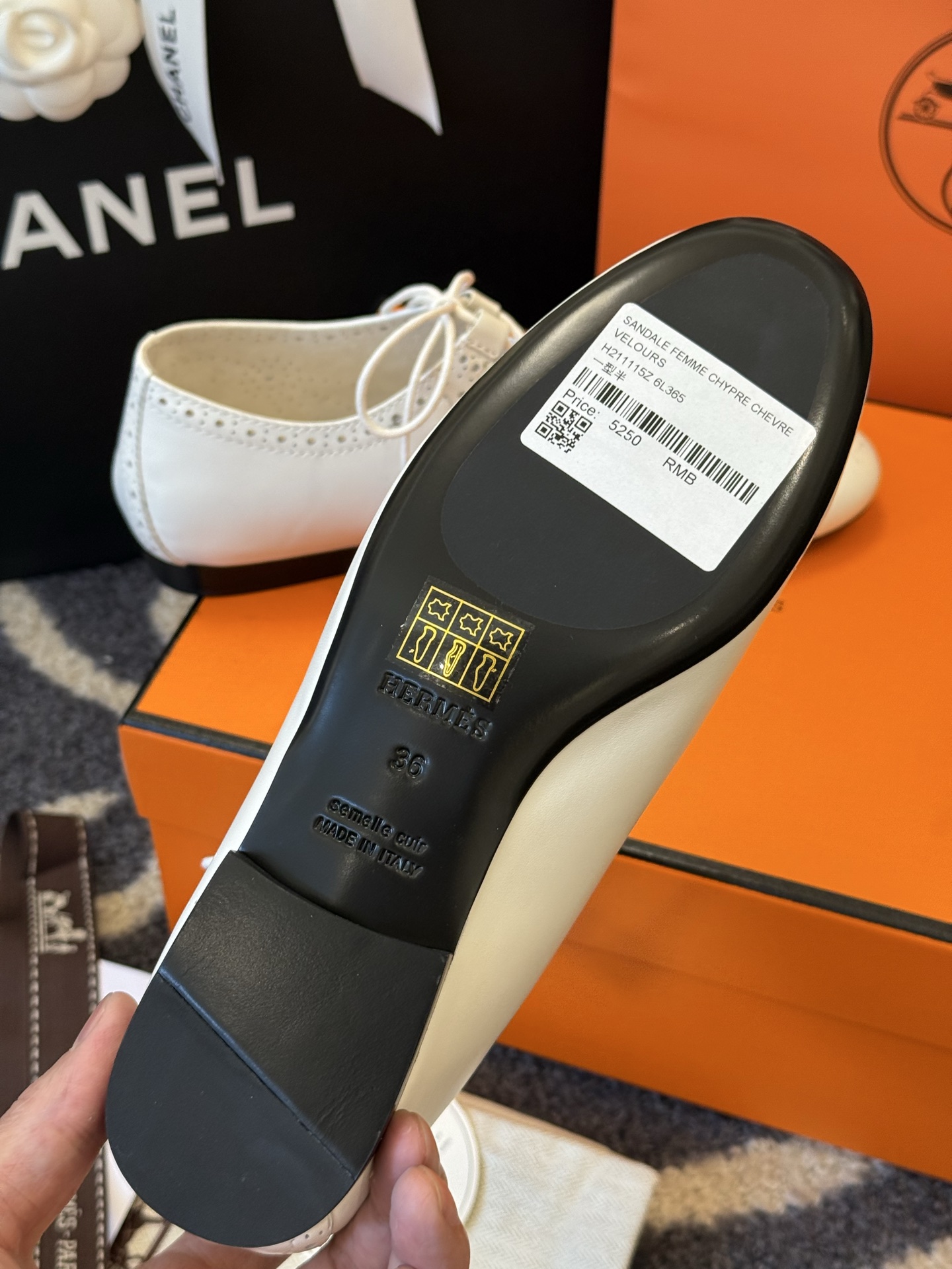 HERMES  00199