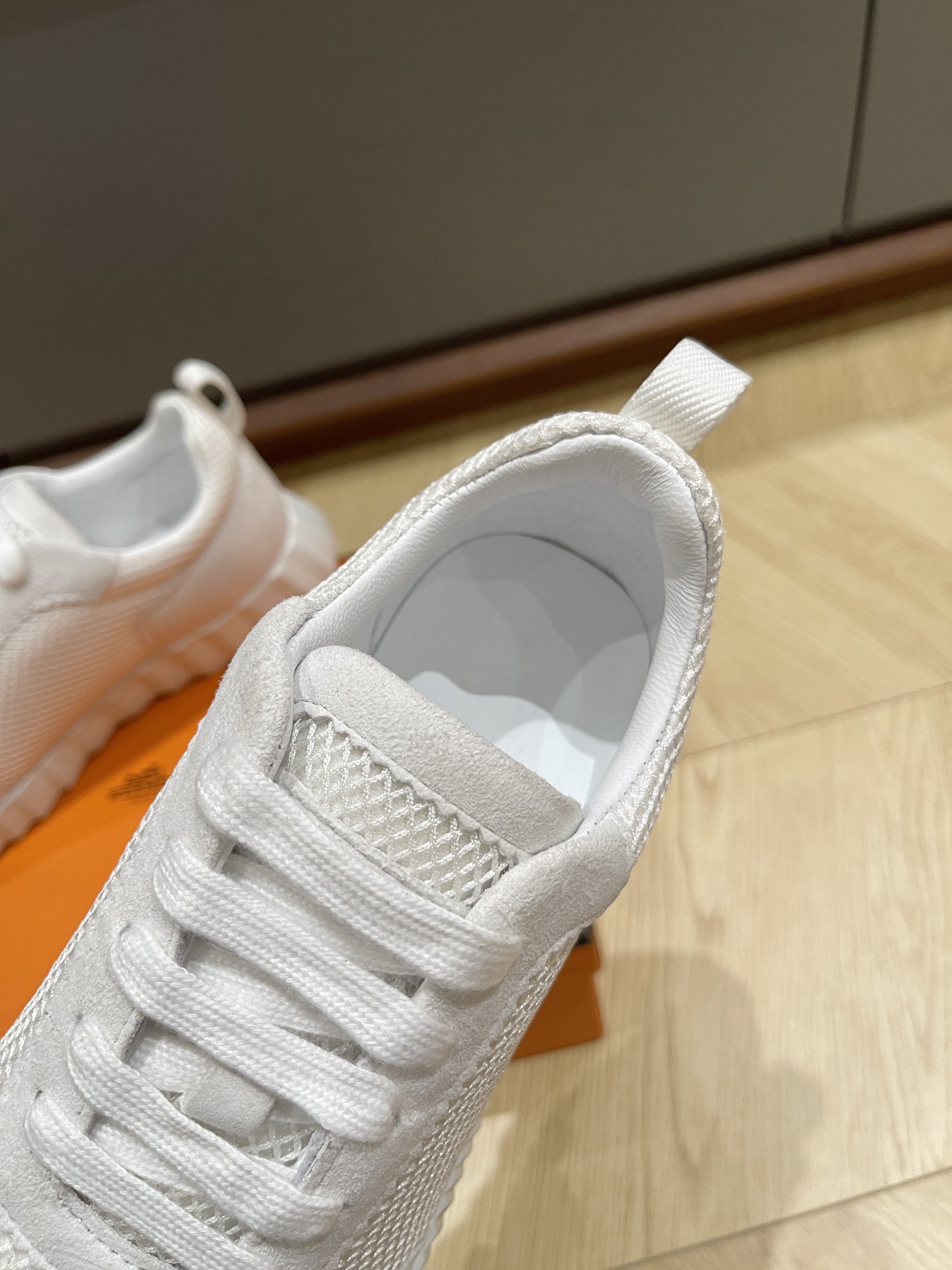 HERMES 00199