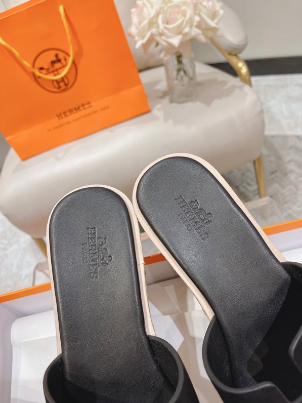 HERMES 00209 Hermes black Leather Eze Wedge Sandals Size