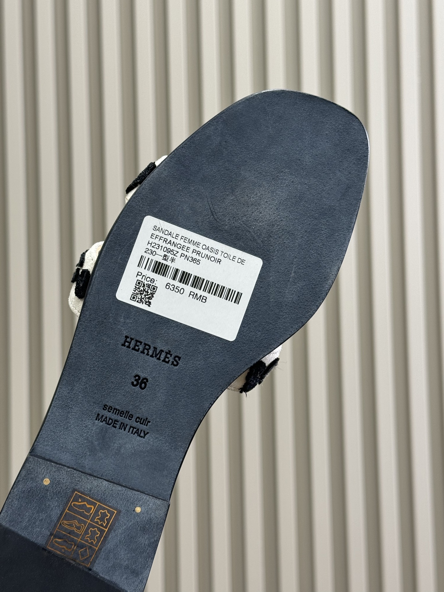 HERMES 00209