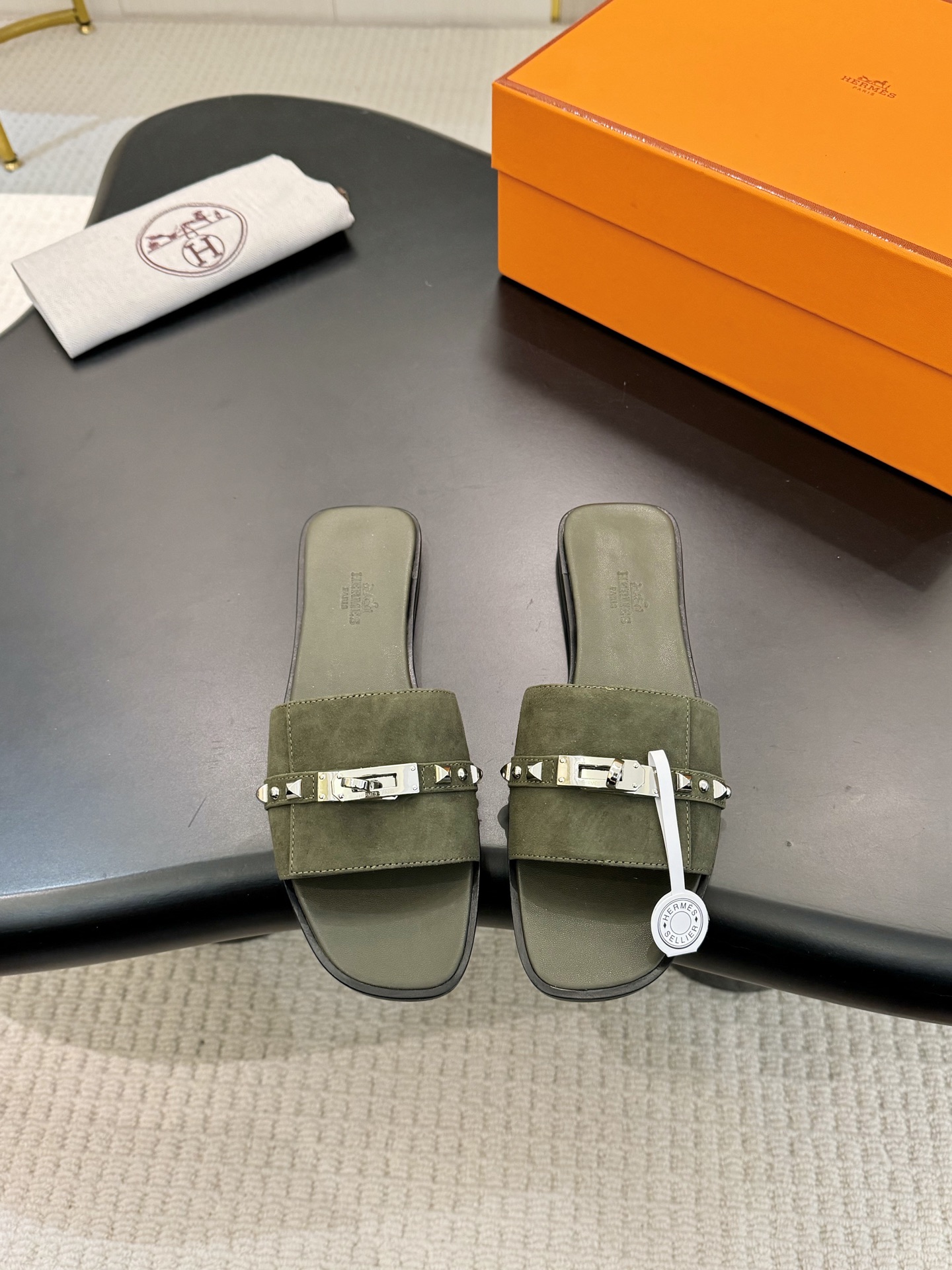 HERMES  00209