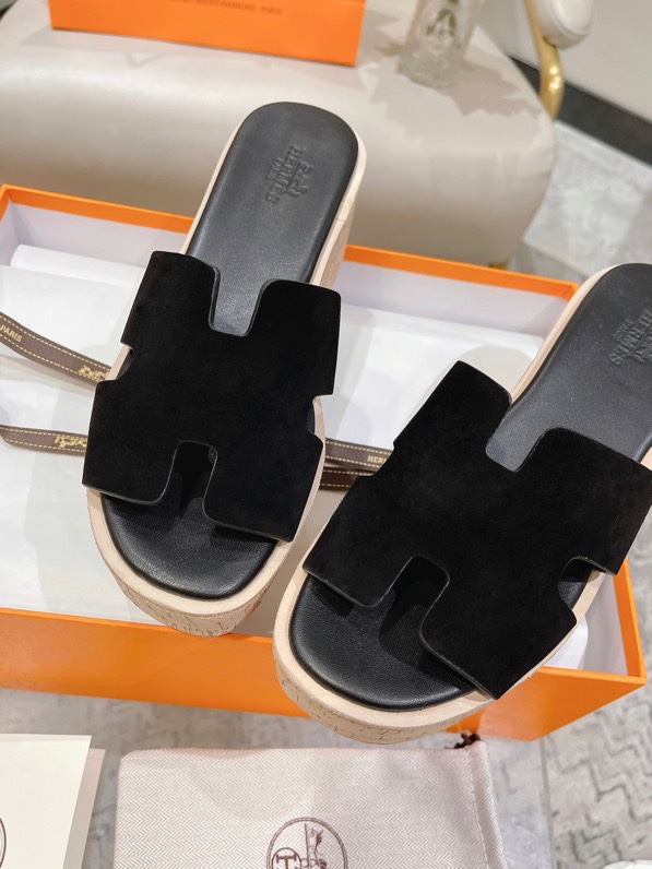 HERMES 00209 Hermes black Leather Eze Wedge Sandals Size