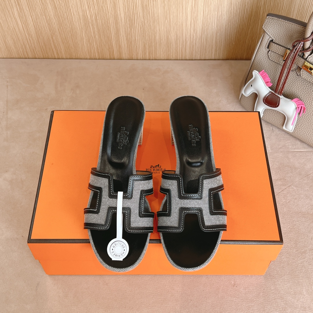 HERMES  00219