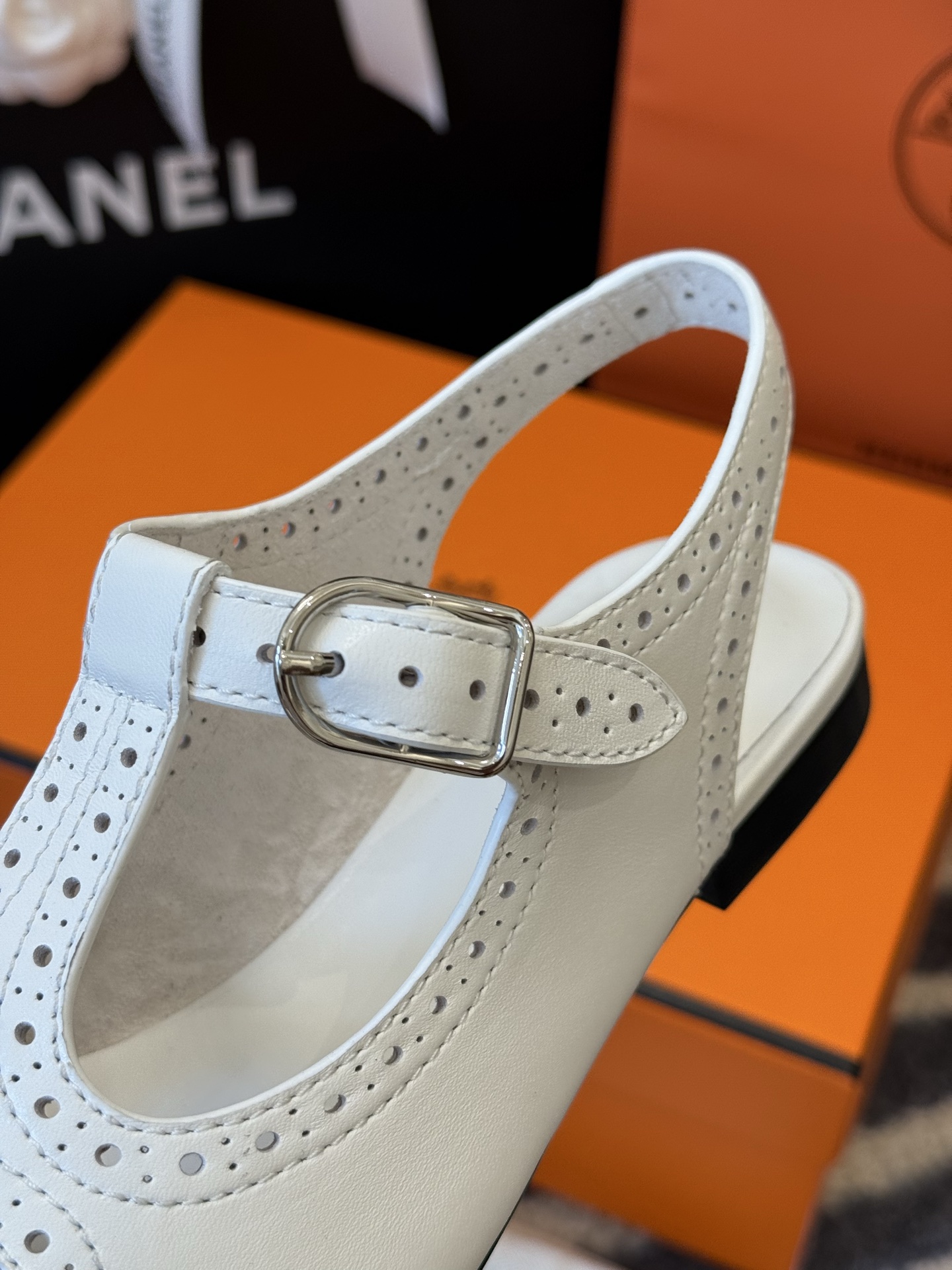 Hermès Kim Slingback – White Calfskin Leather