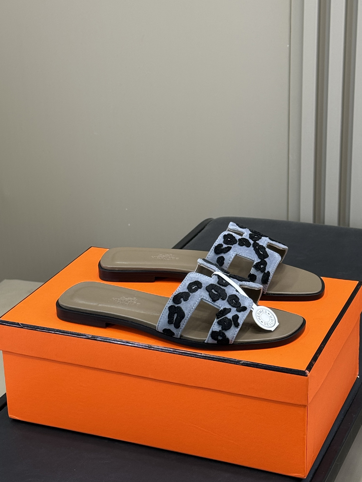 HERMES 00219
