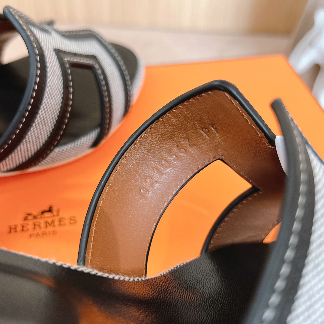 HERMES  00219