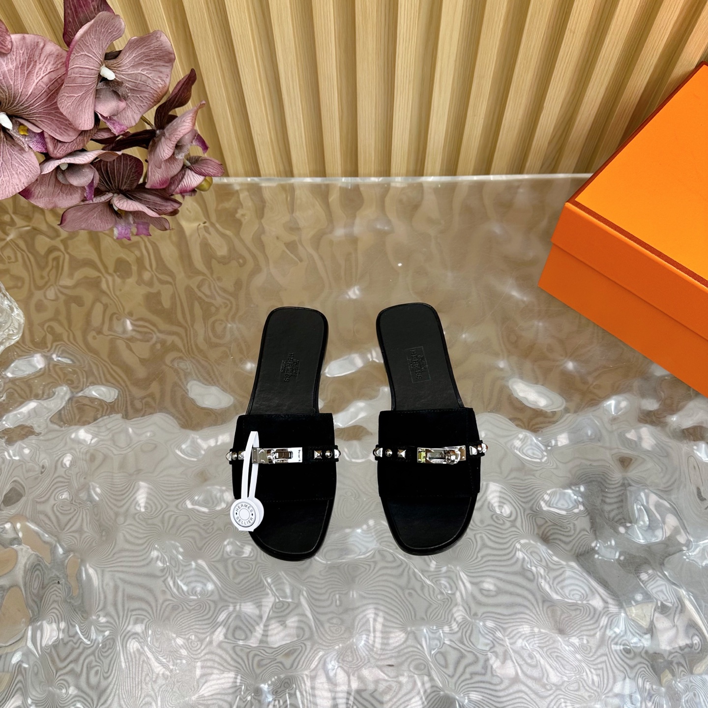 HERMES 00229 HERMES 00229