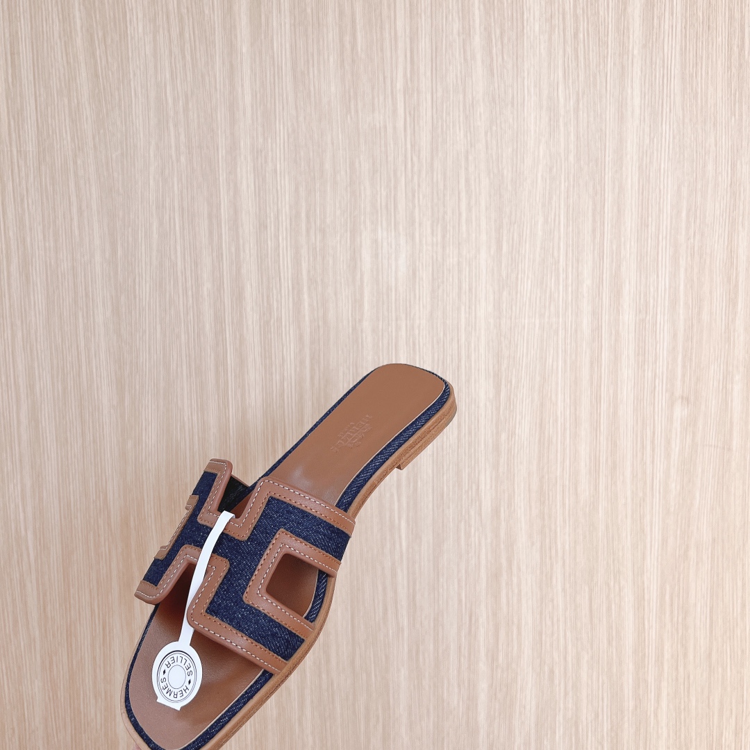HERMES 00229 HERMES 00229