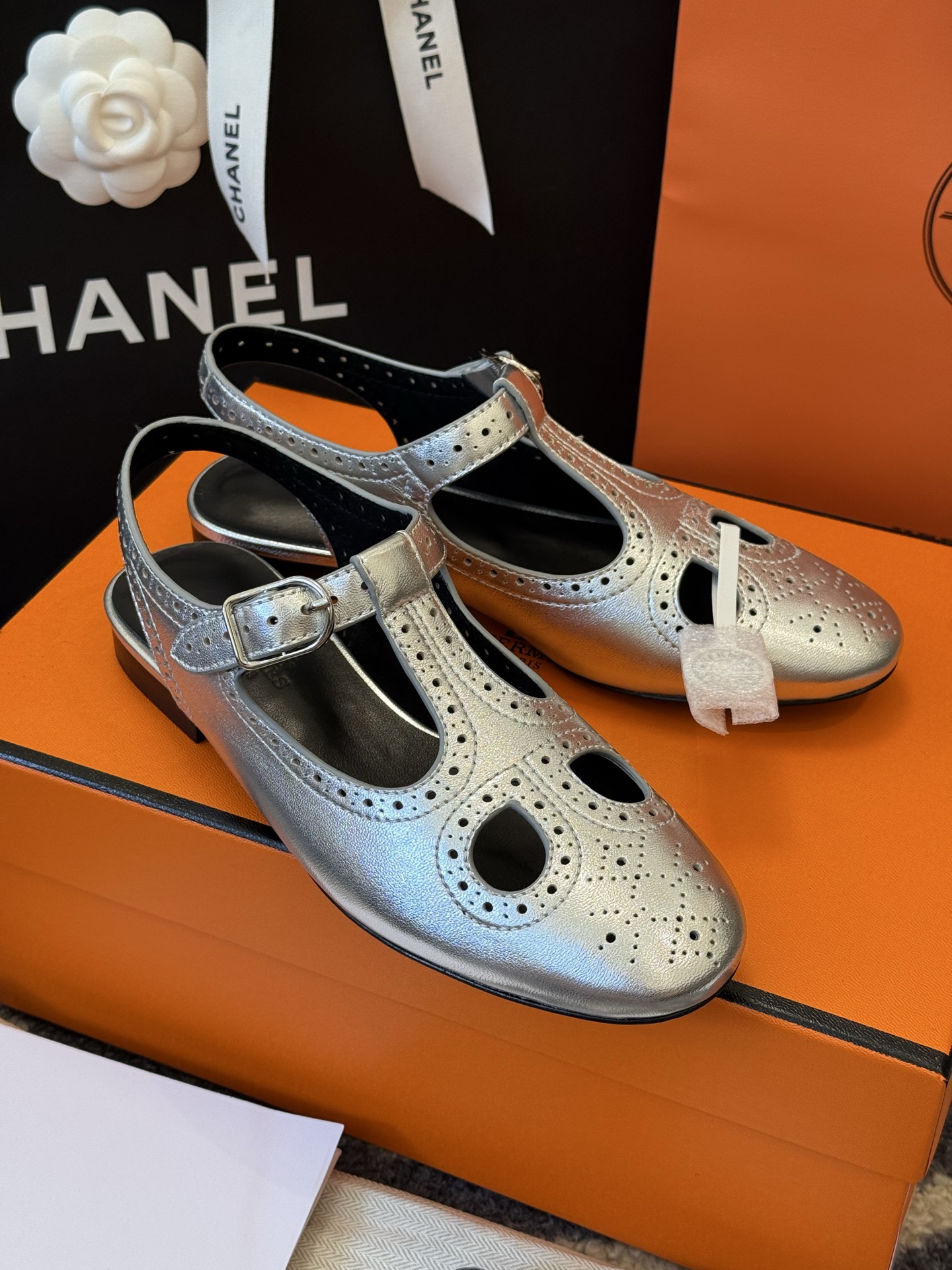 HERMES 00229 HERMES 00229