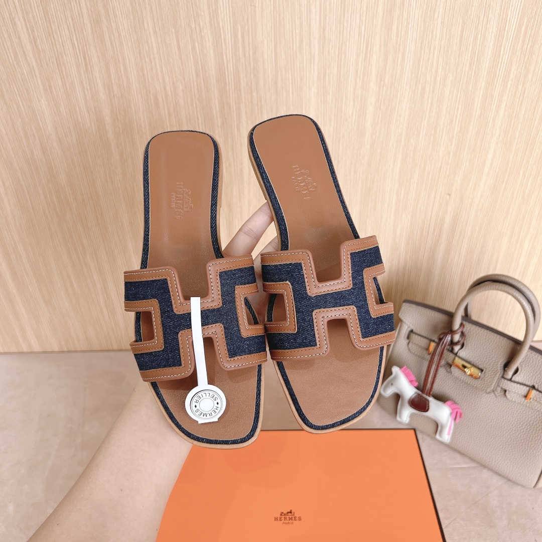 HERMES 00229 HERMES 00229