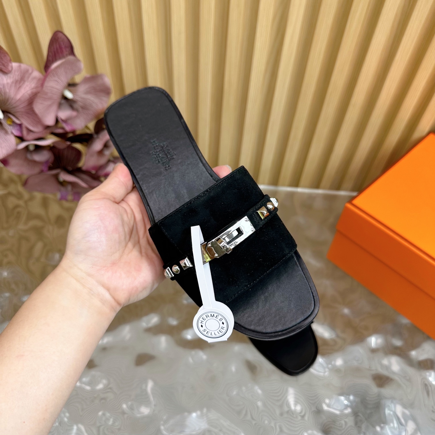 HERMES 00229 HERMES 00229