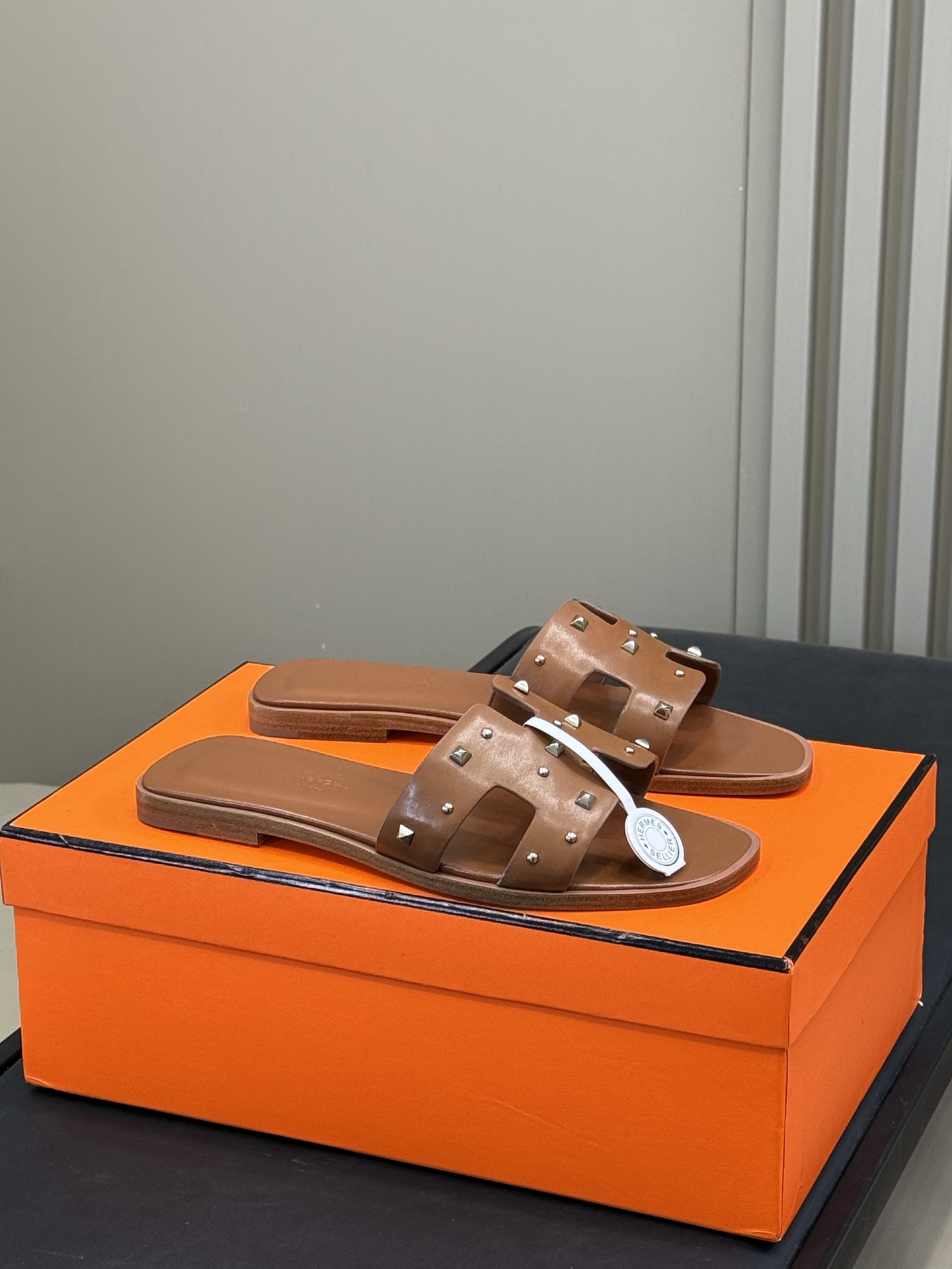 HERMES 00236