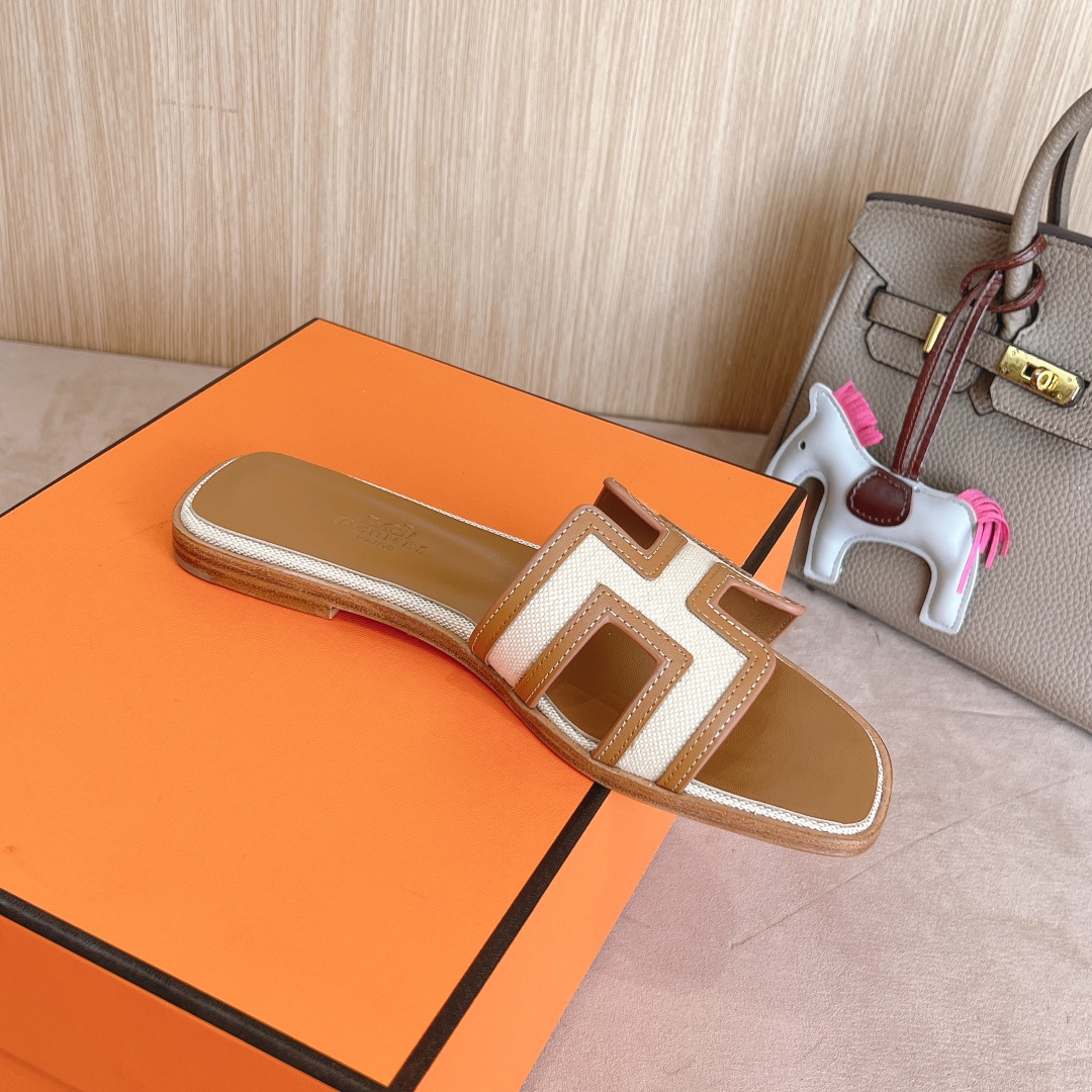 HERMES  00239
