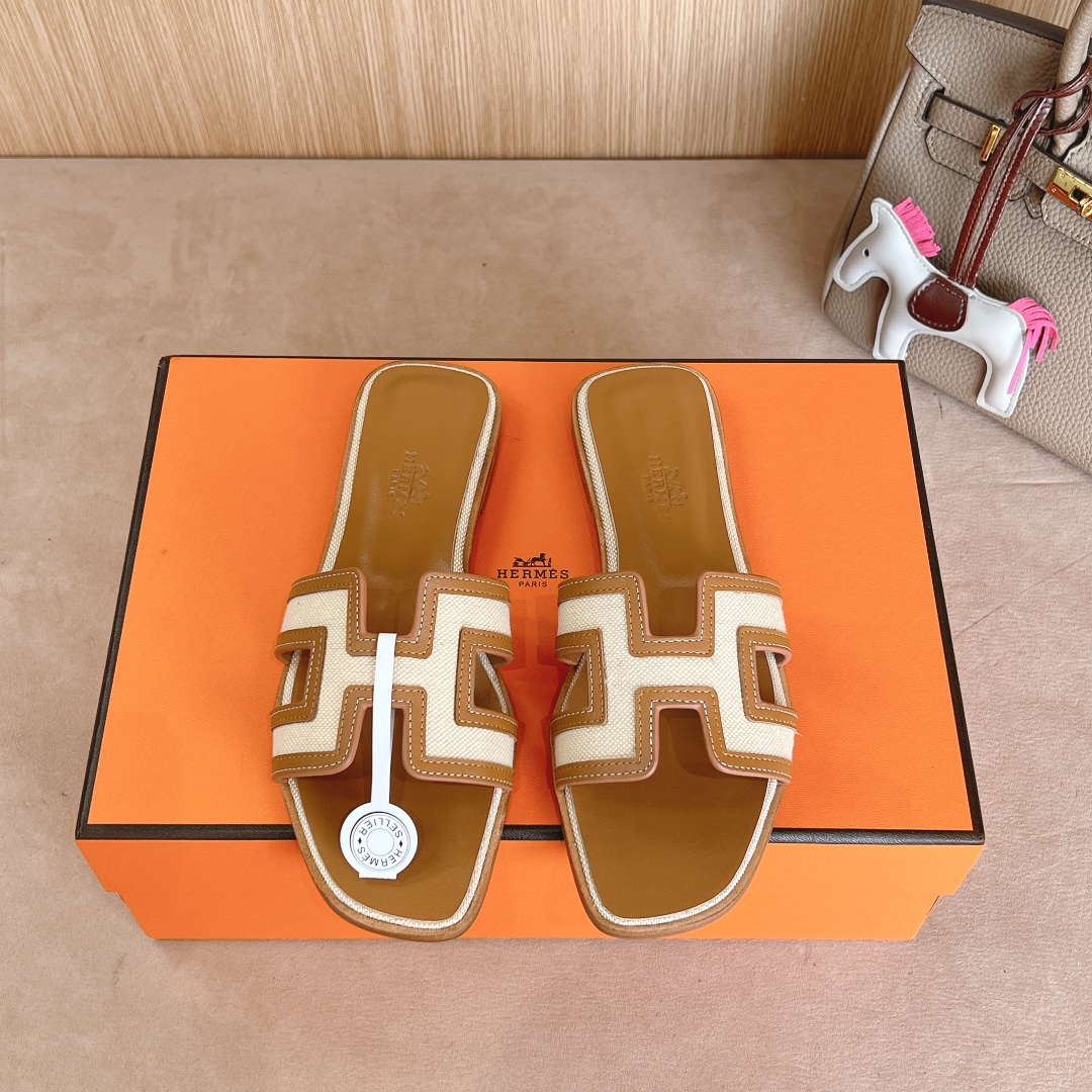 HERMES  00239